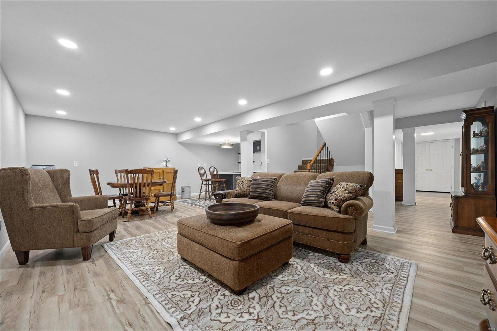 7 10th Fairway Court Property Photo 32