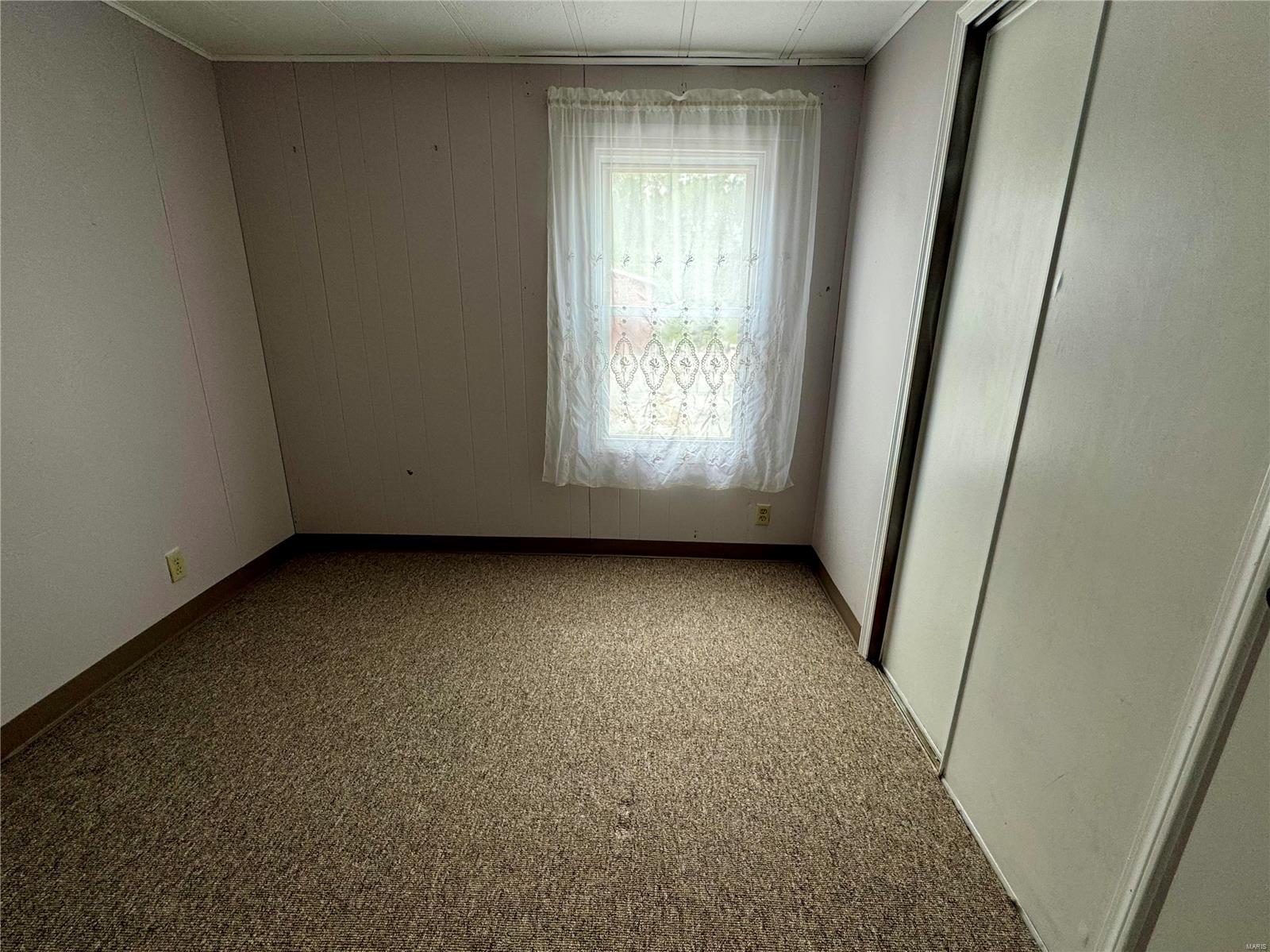 1135 Le Faivre Street Property Photo 7