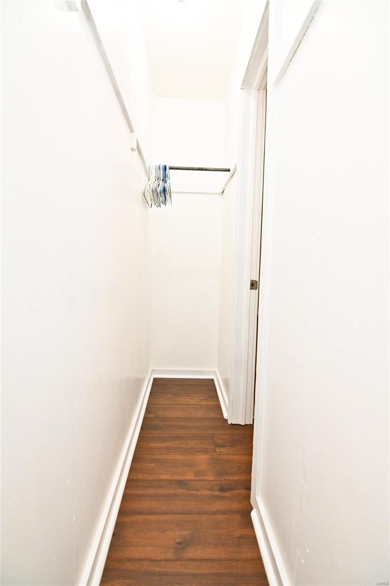 791 N Adams Avenue Property Photo 12