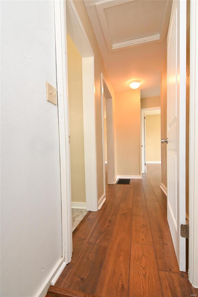791 N Adams Avenue Property Photo 25