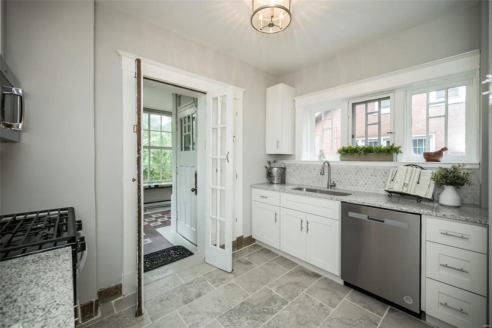 747 Harvard Avenue Property Photo 12