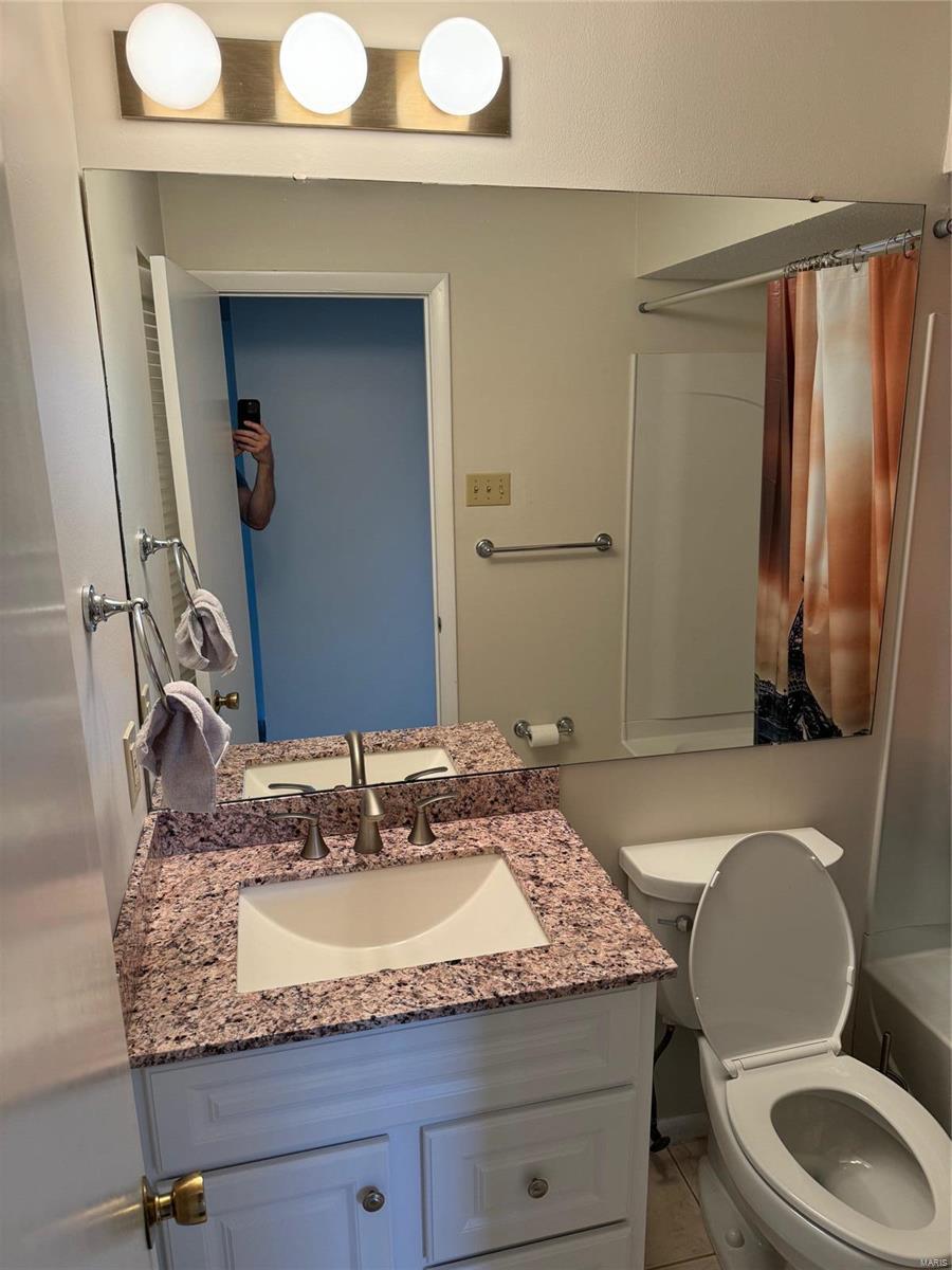 10307 Forest Brook Lane E Property Photo 17