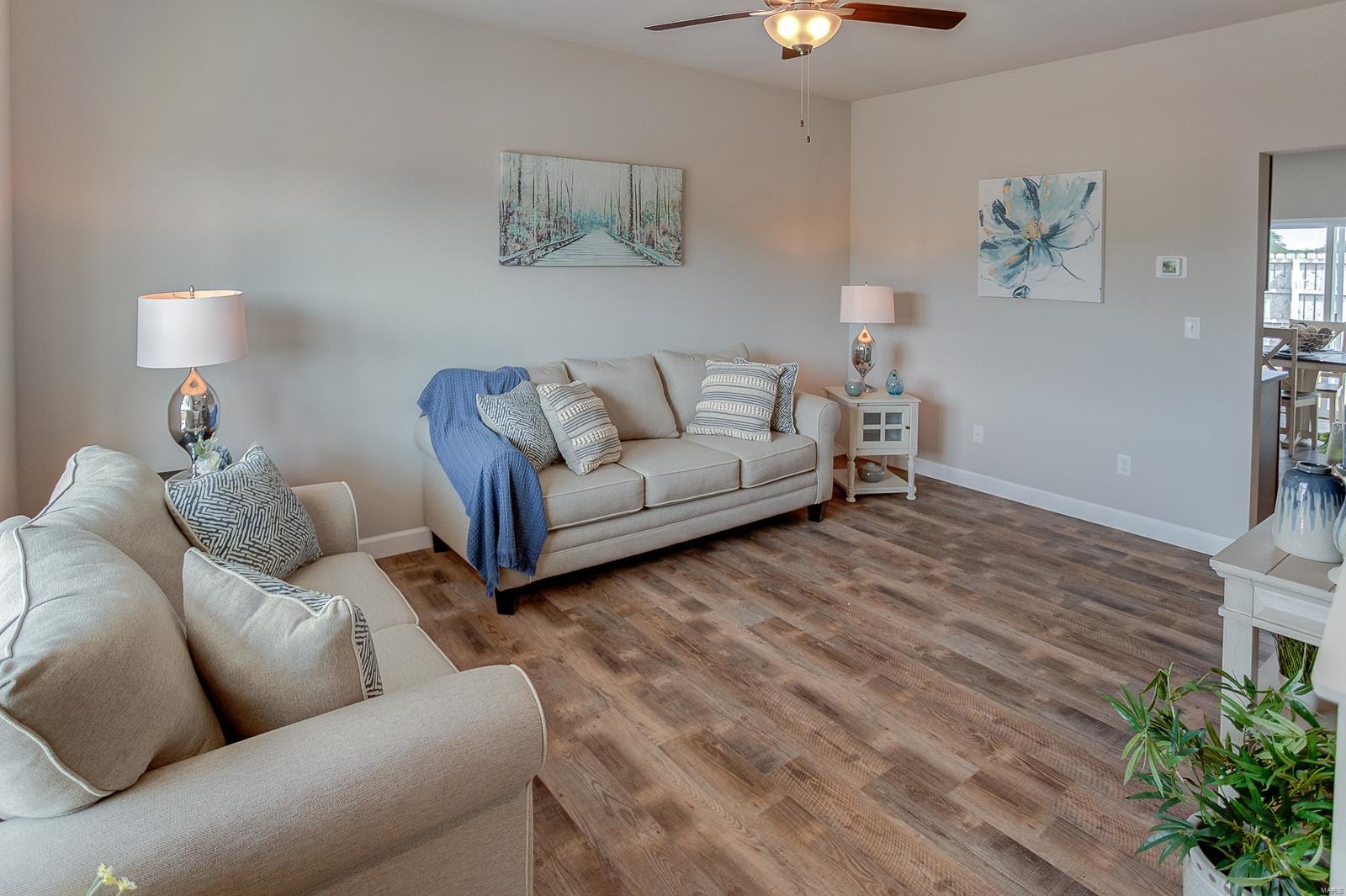 208 Coral Sea Way G Property Photo 7