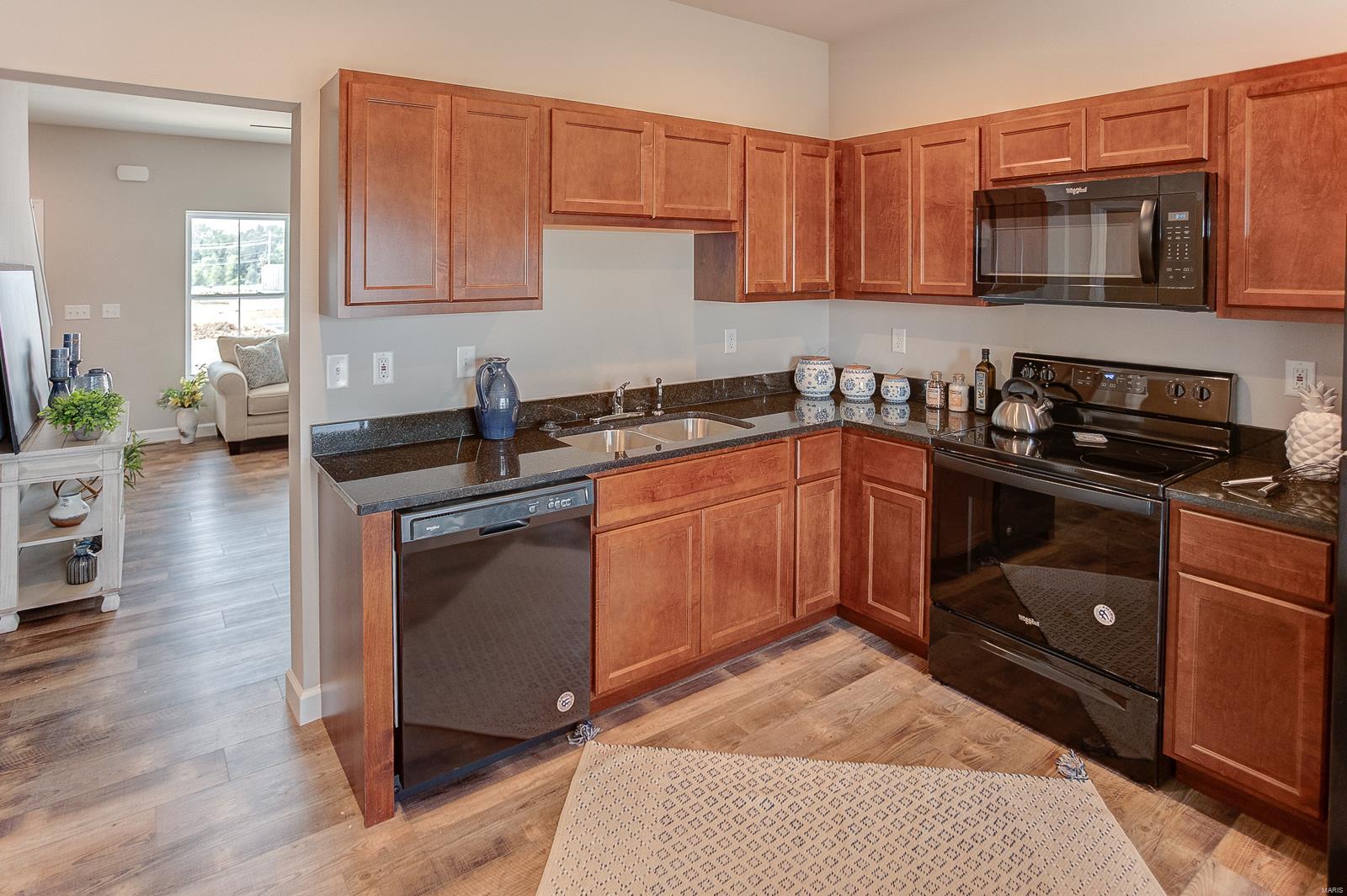 208 Coral Sea Way G Property Photo 13