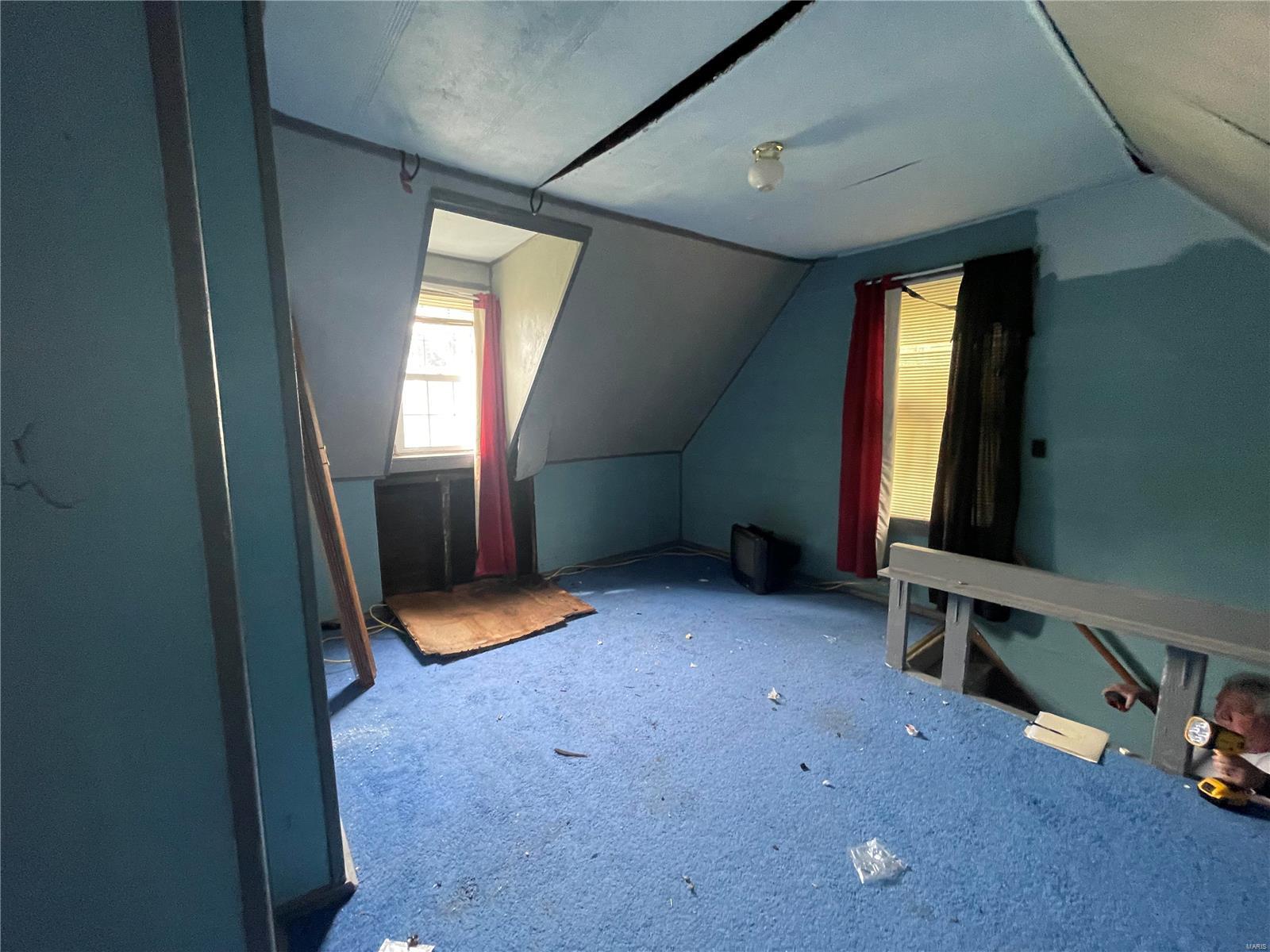 711 N Franklin Property Photo 18