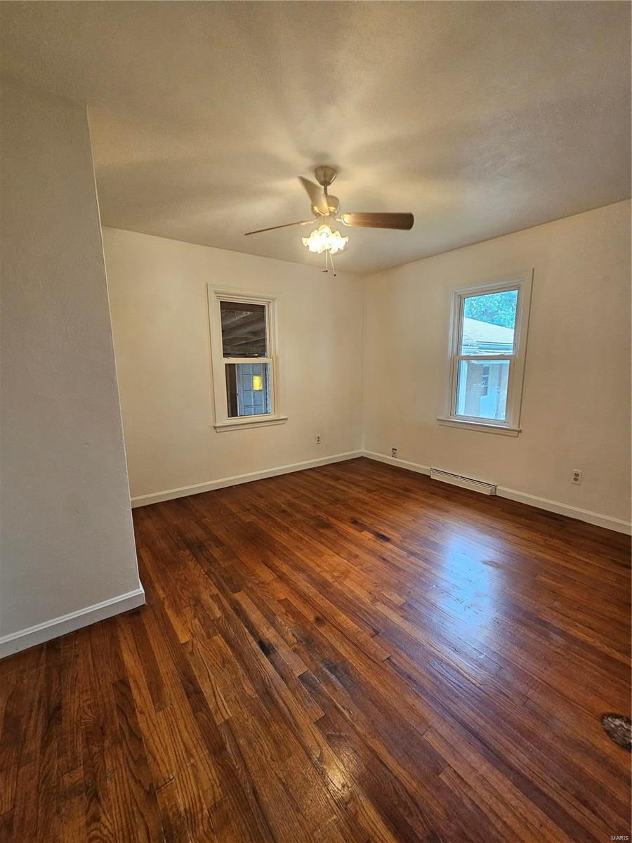504 W Center Street Property Photo 6
