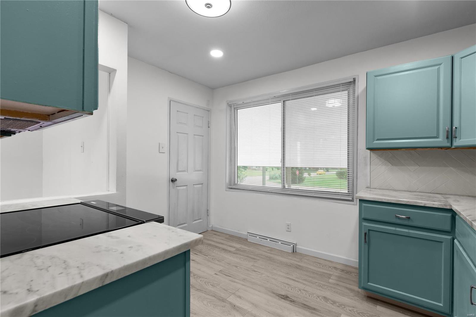 9953 Duke Drive Property Photo 14