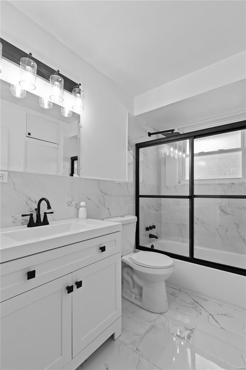 9953 Duke Drive Property Photo 16