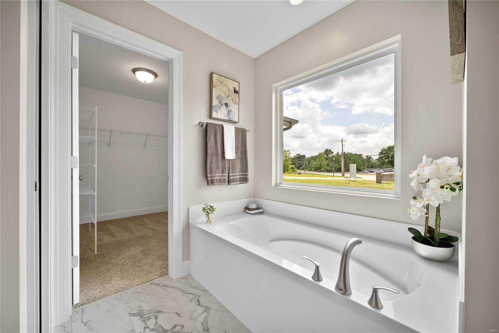 972 Brookfield Chase Ct Property Photo 19