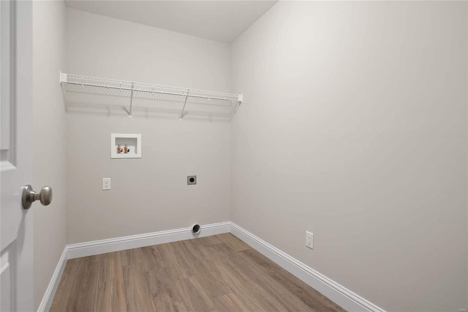 972 Brookfield Chase Ct Property Photo 21