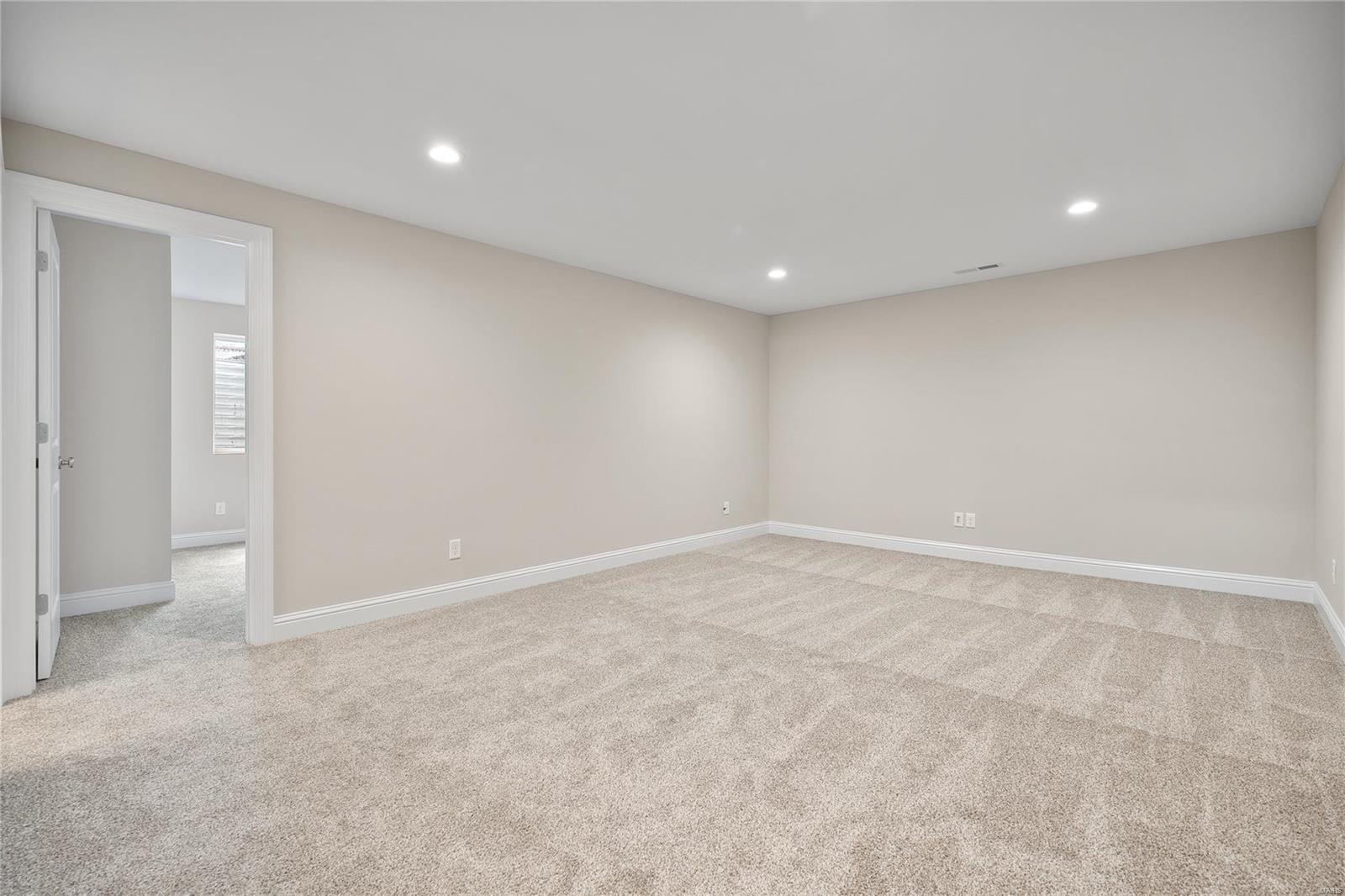 972 Brookfield Chase Ct Property Photo 27