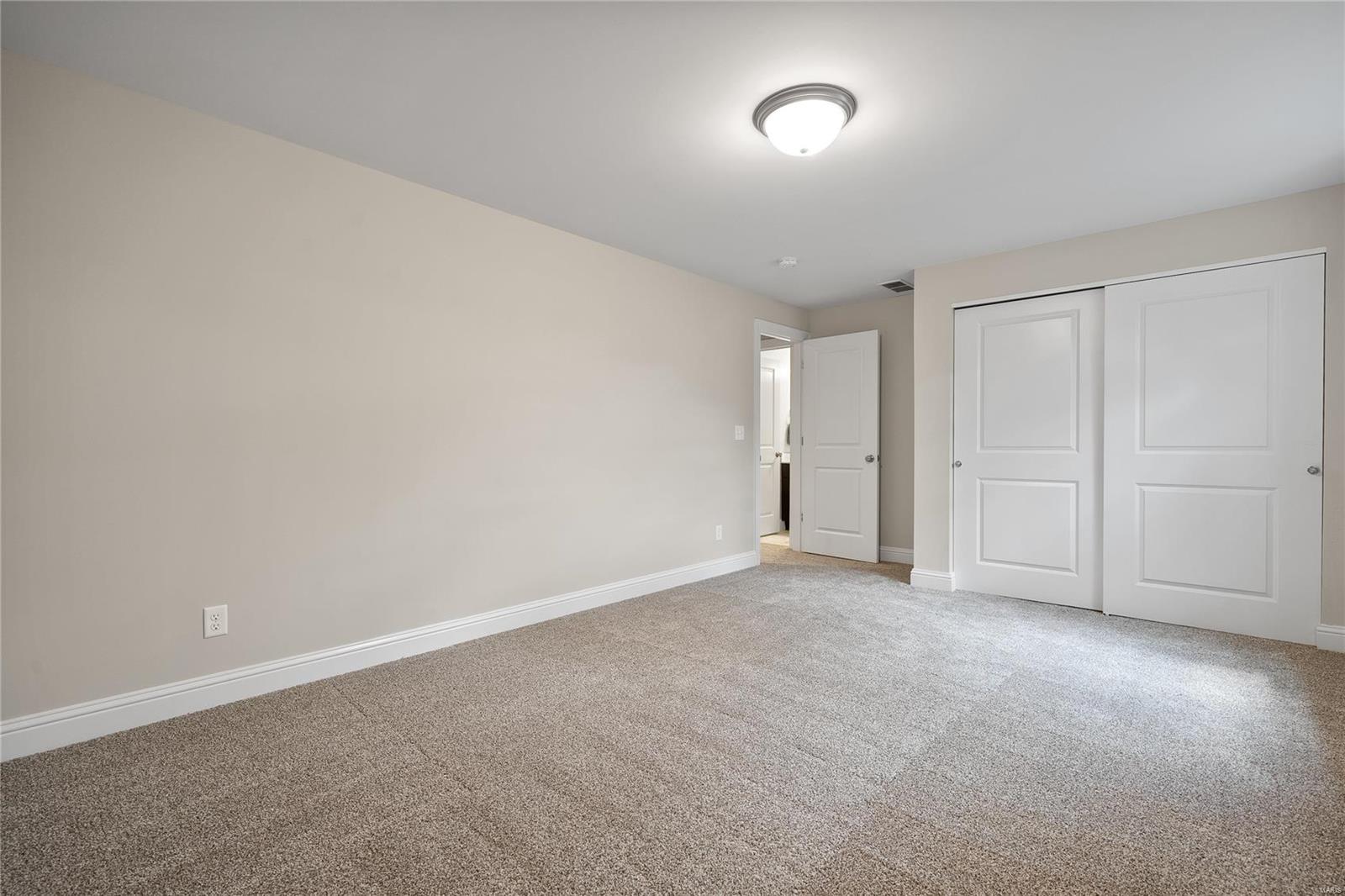 972 Brookfield Chase Ct Property Photo 28
