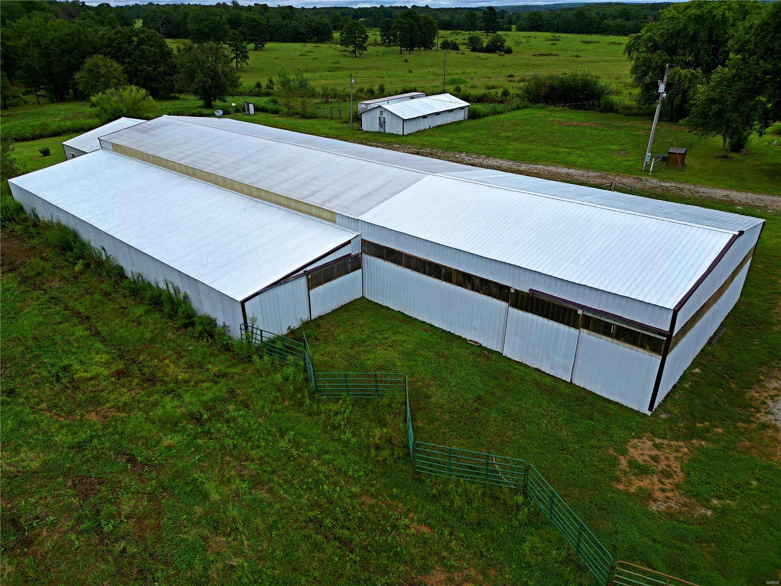 21019 Scenic Road Property Photo 7