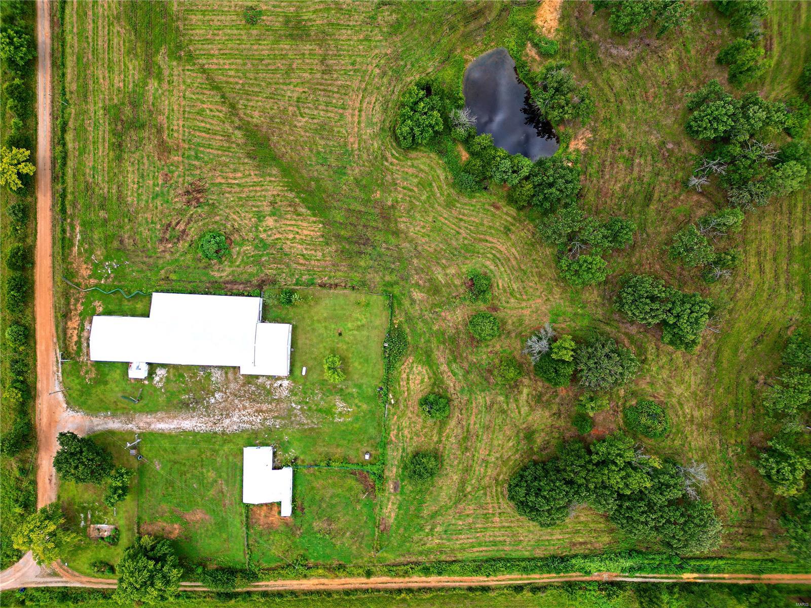 21019 Scenic Road Property Photo 16
