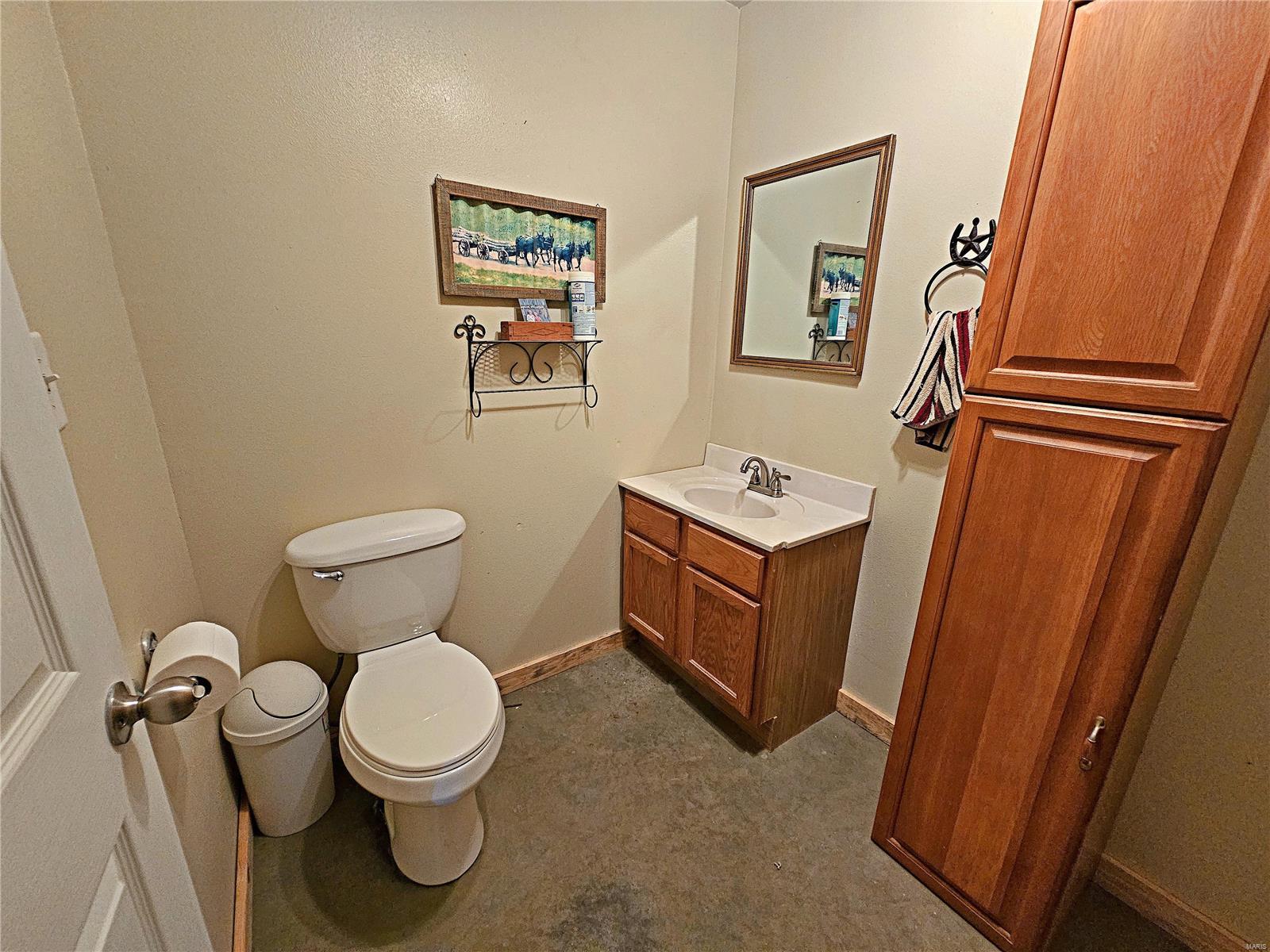 21019 Scenic Road Property Photo 37