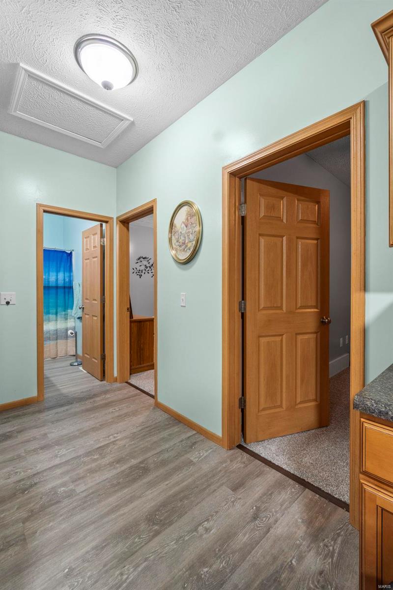 1932 Roth Drive Property Photo 32