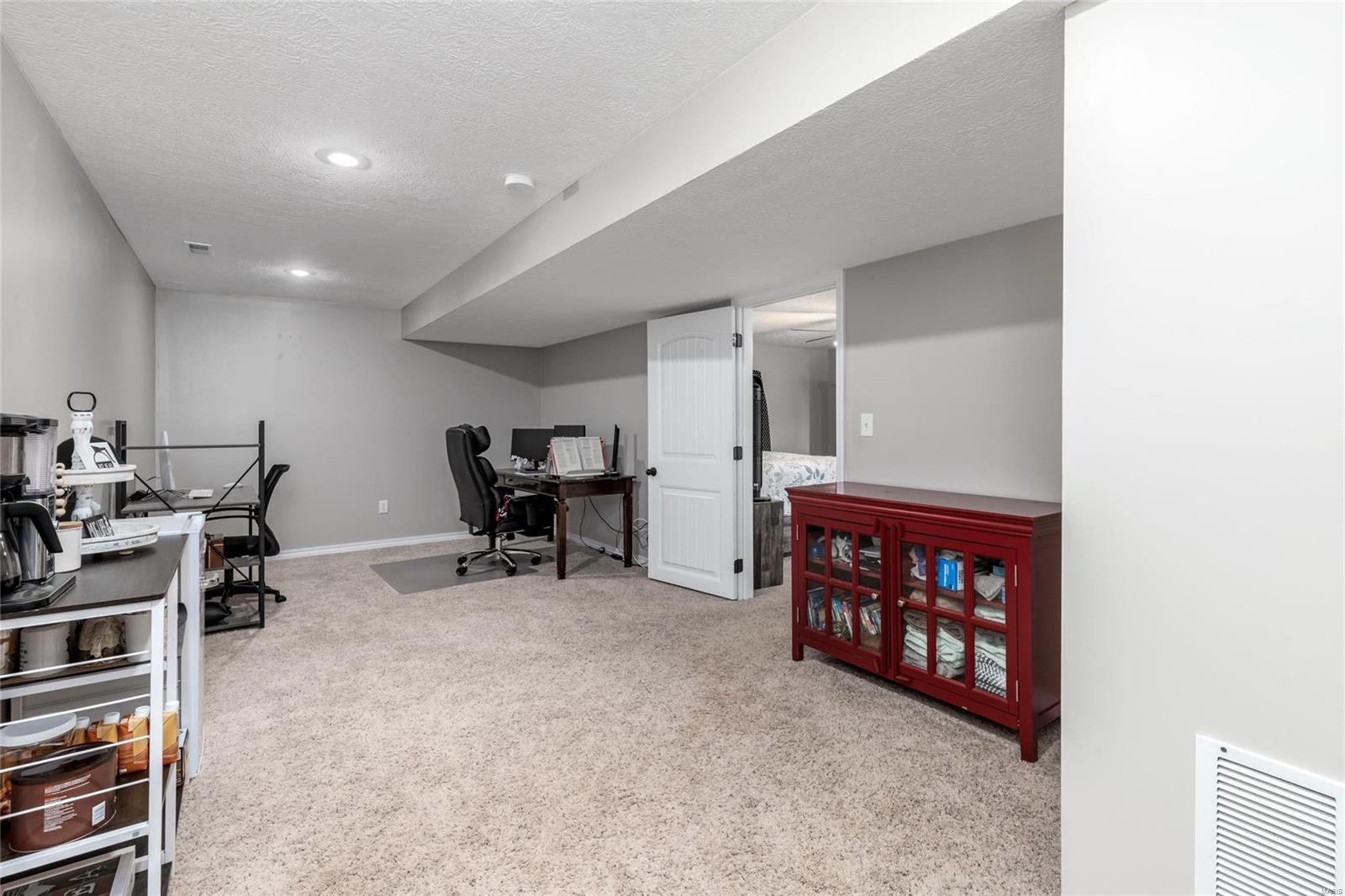 14110 Lancaster Lane Property Photo 28