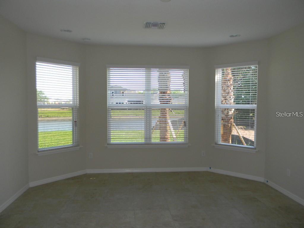 5729 Sunflower Cir Property Photo 7