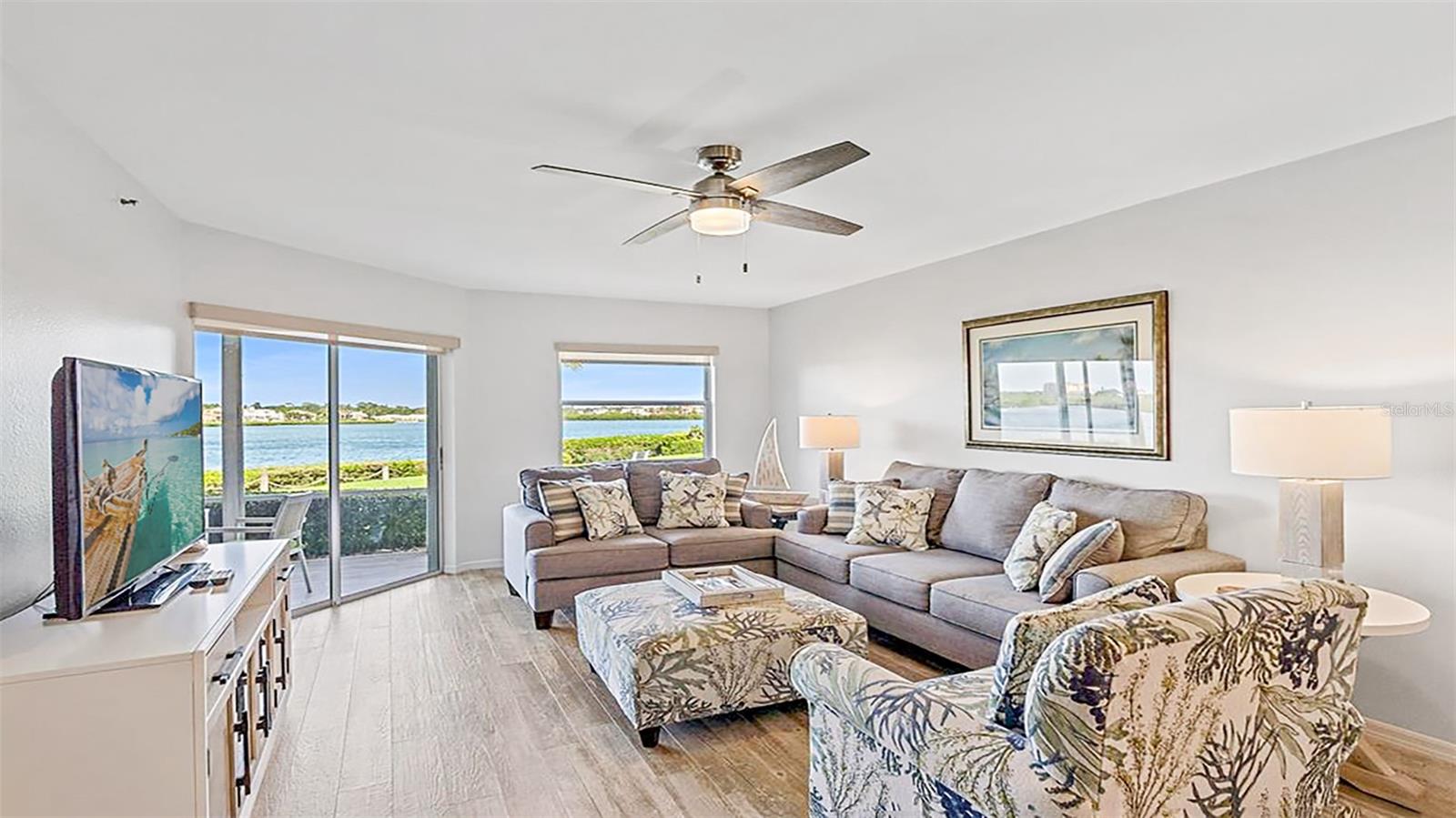 1360 Siesta Bayside Dr #1360-d Property Photo 8