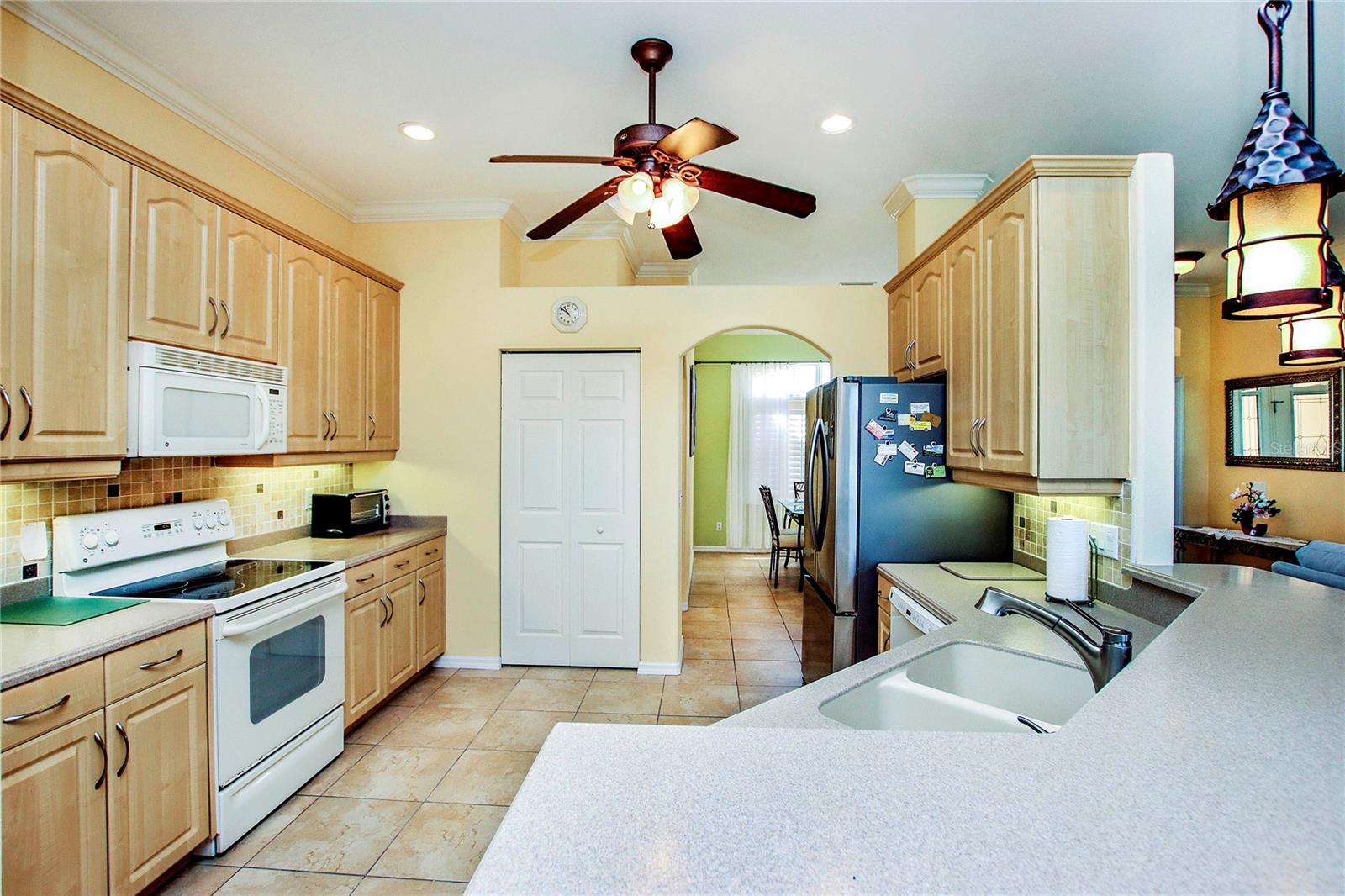 2525 Jasmine Way Property Photo 28