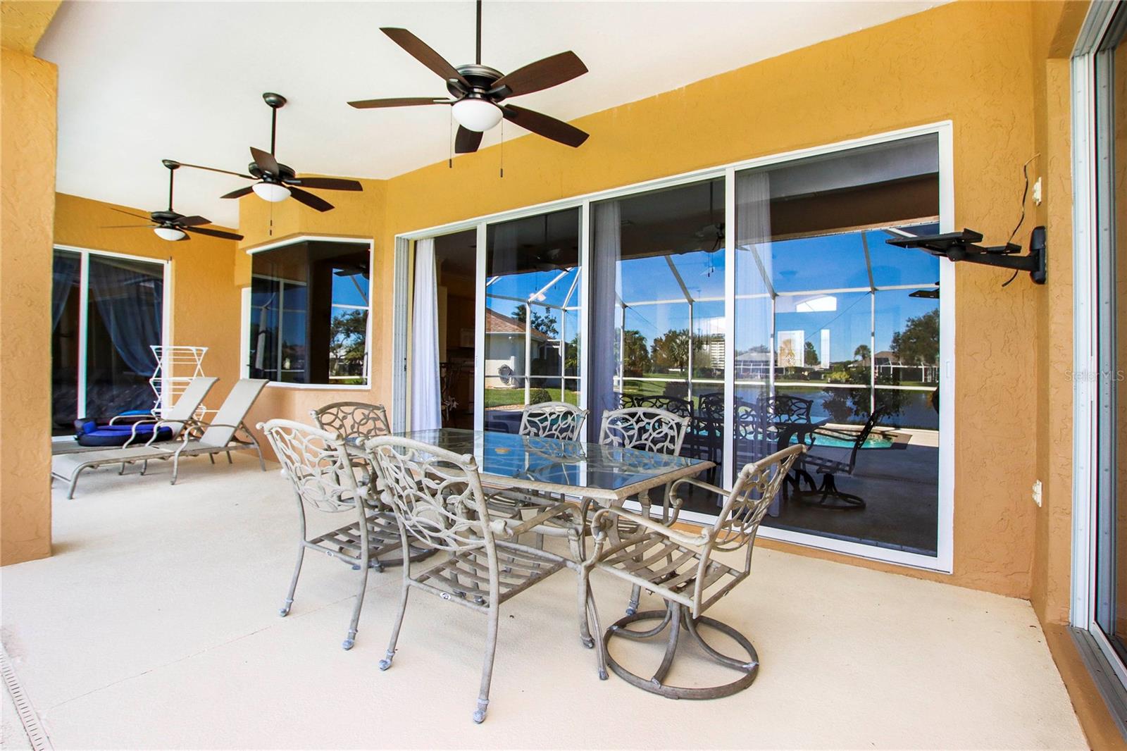 2525 Jasmine Way Property Photo 30