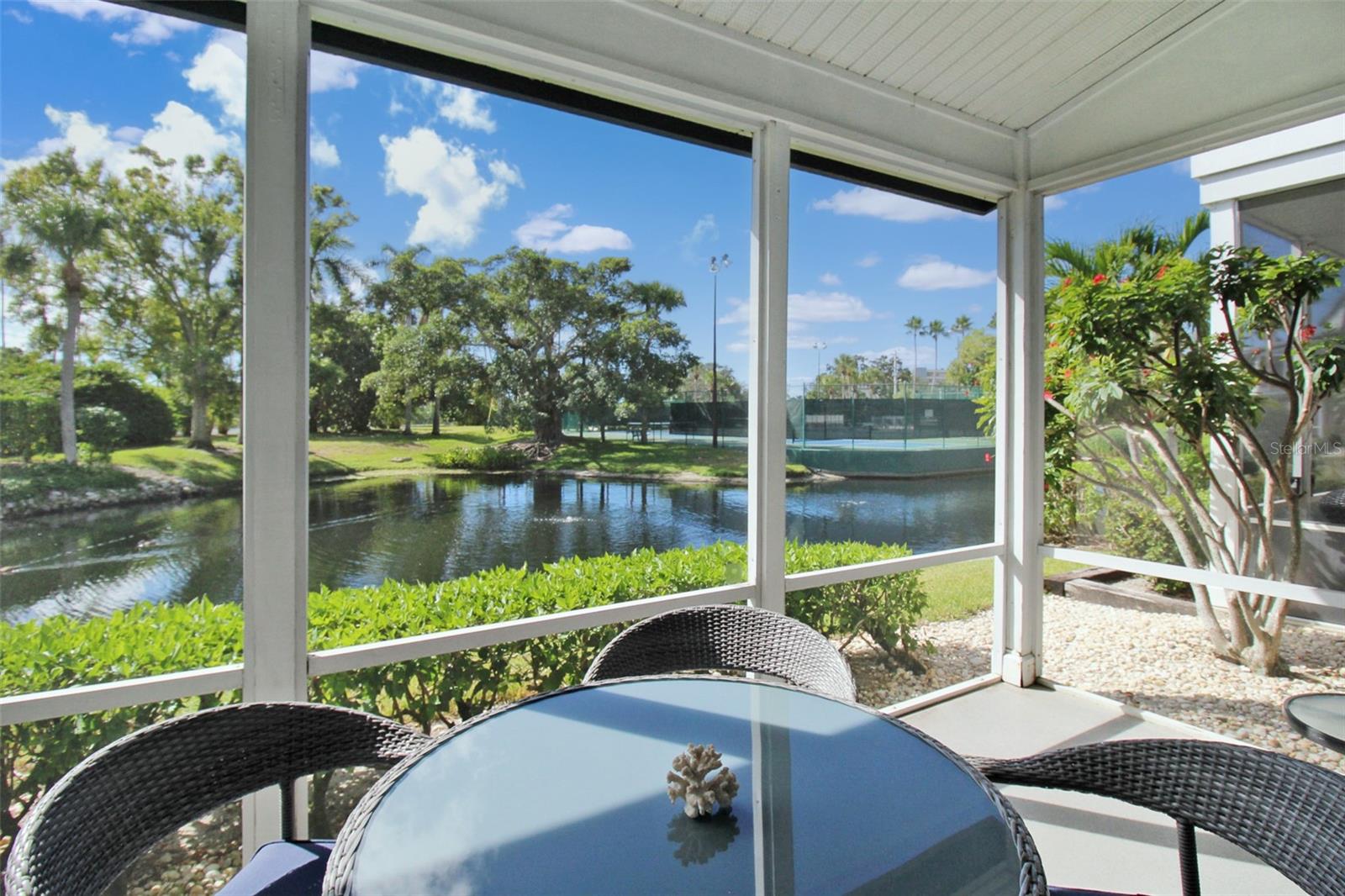 1260 Siesta Bayside Dr #1260-a Property Photo 2