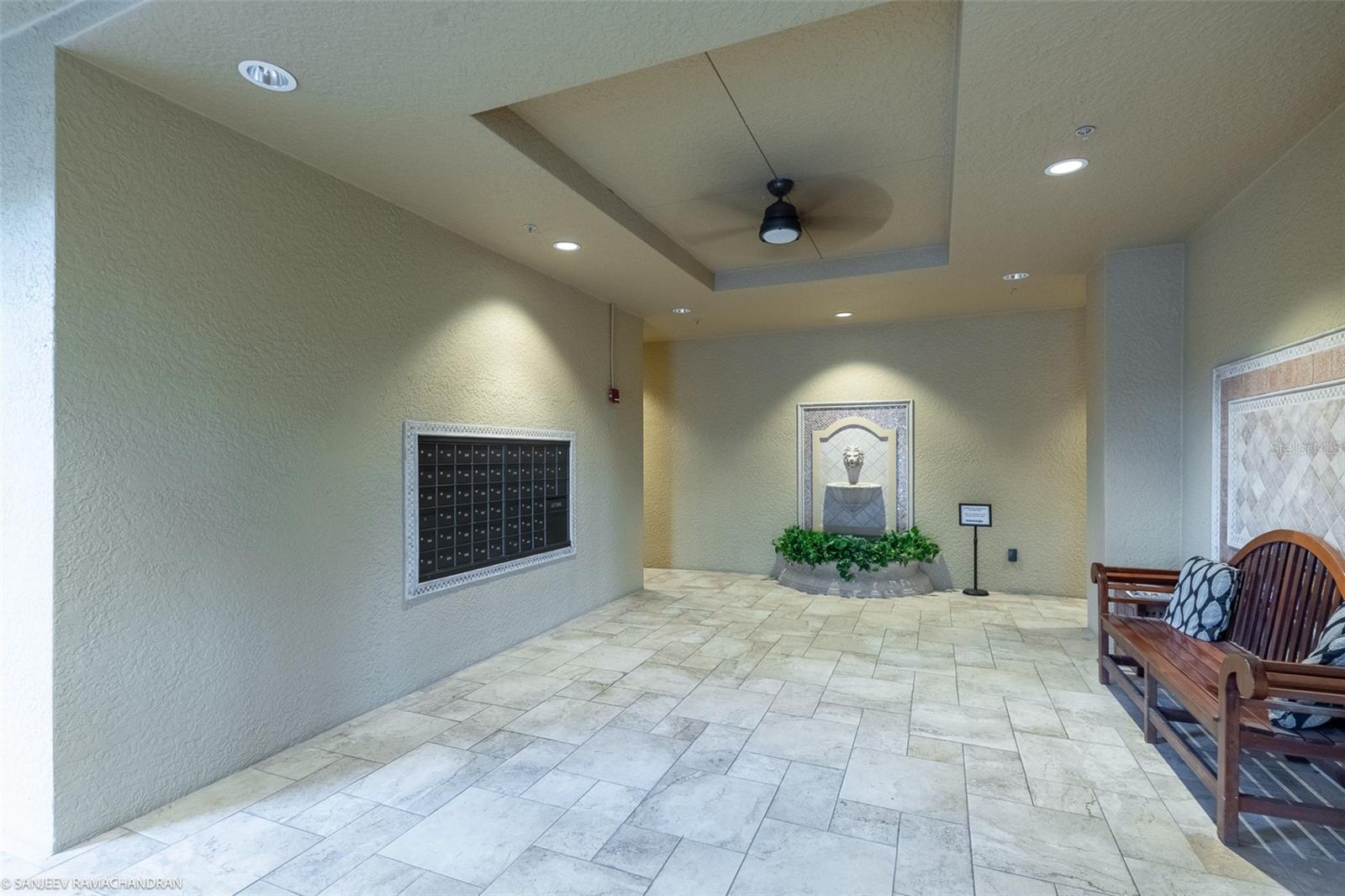 3313 Sunset Key Cir #402 Property Photo 4