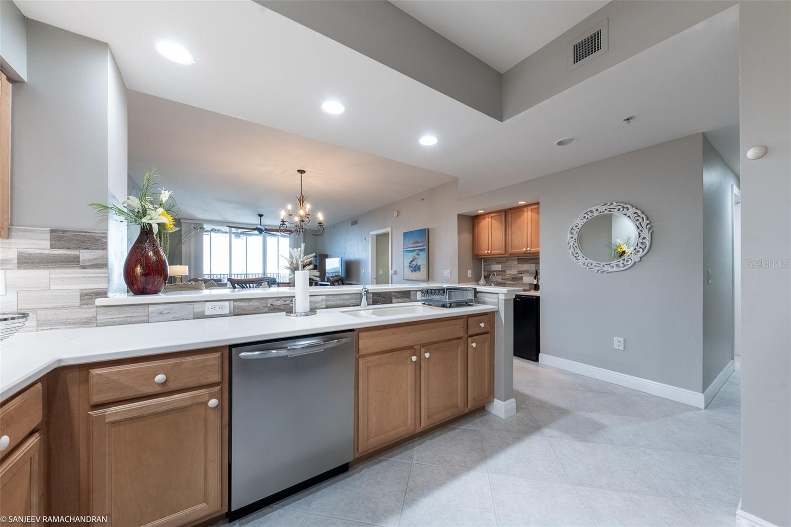 3313 Sunset Key Cir #402 Property Photo 16