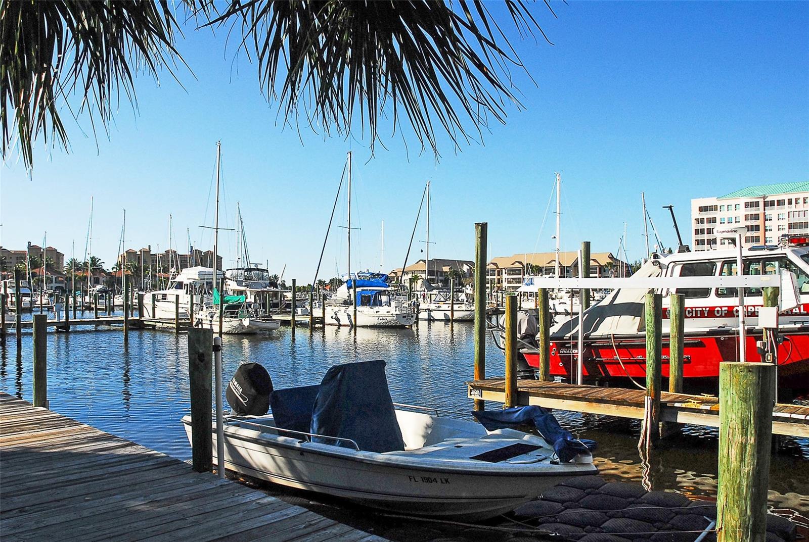 3313 Sunset Key Cir #402 Property Photo 45