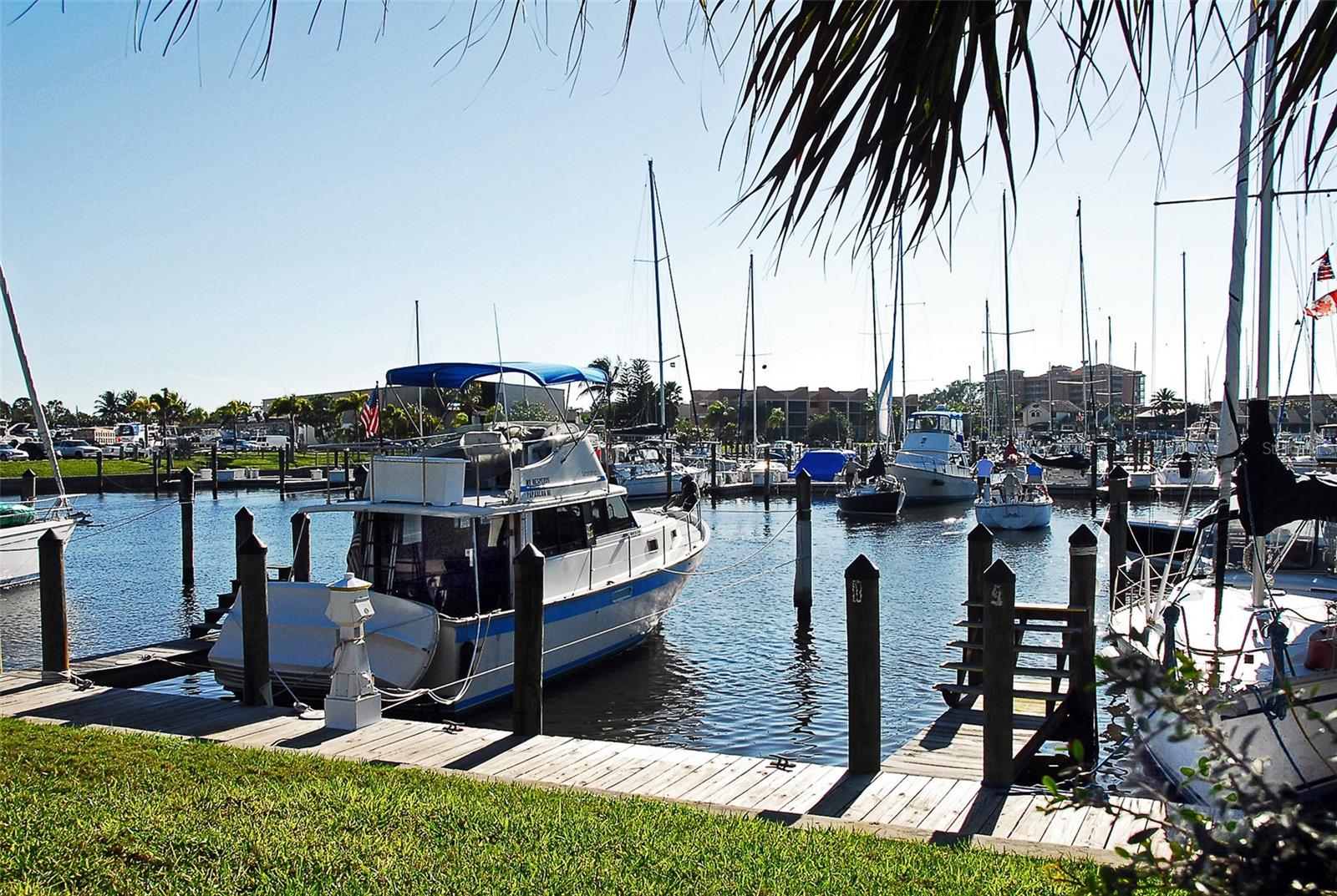 3313 Sunset Key Cir #402 Property Photo 48
