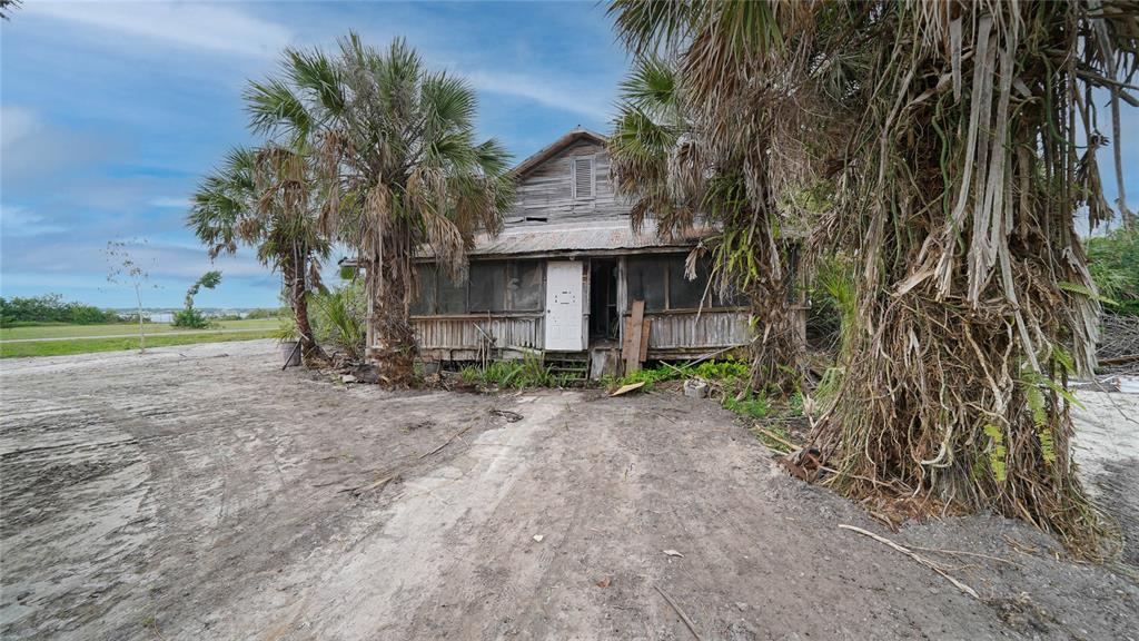 Property Photo 42