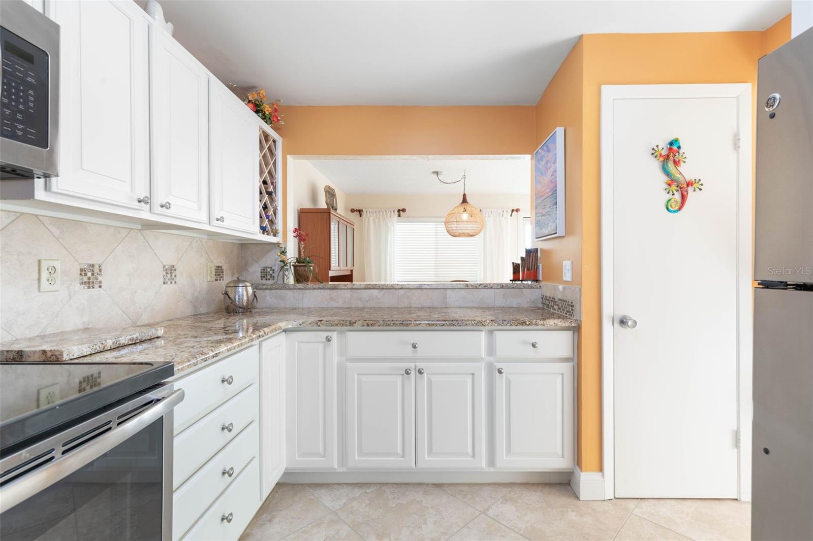 89 S Atlantic Ave #1004 Property Photo 22