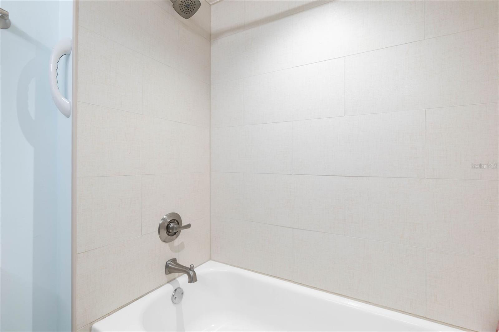 89 S Atlantic Ave #1004 Property Photo 31