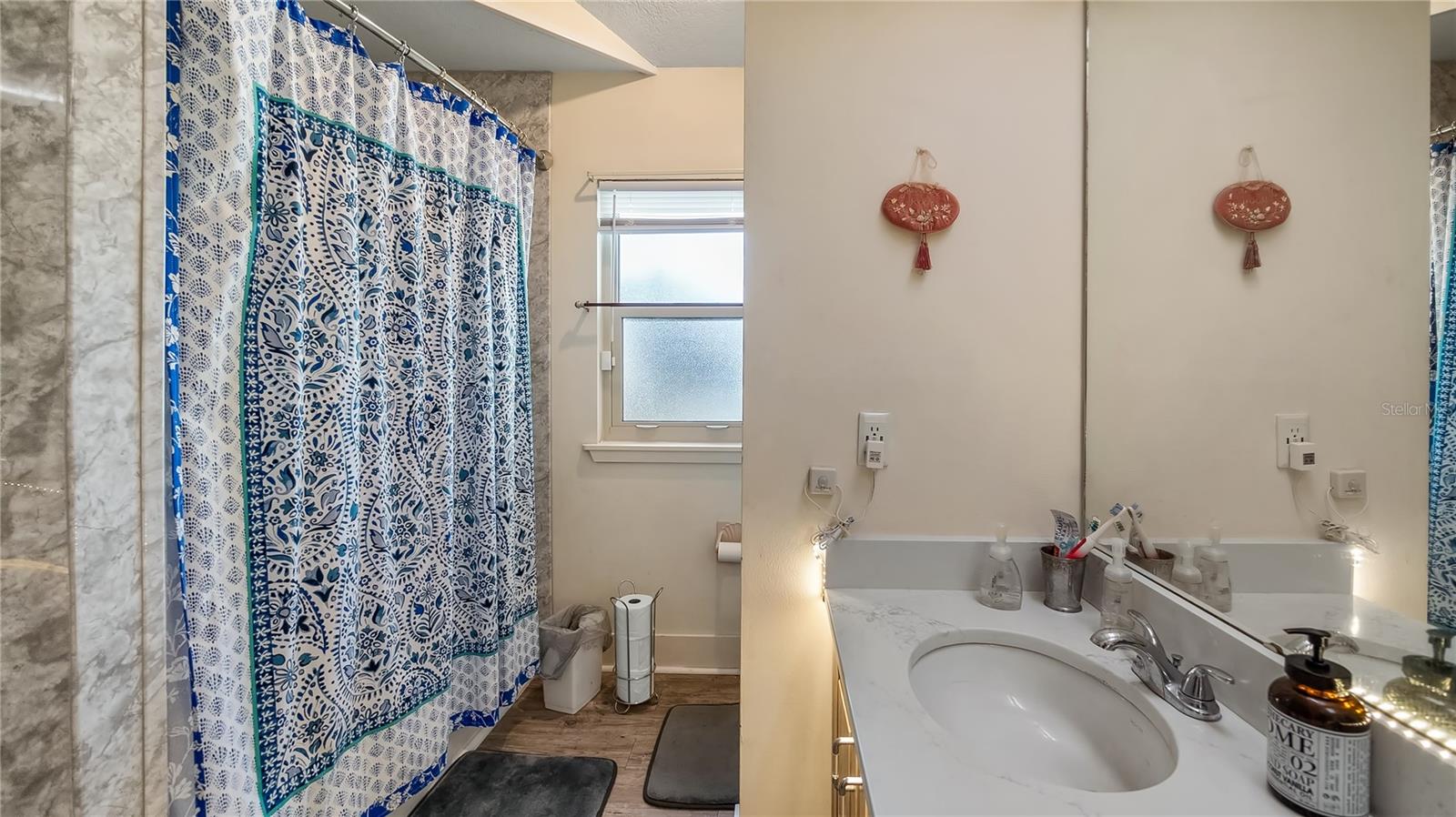 1879 Settle Street Property Photo 27