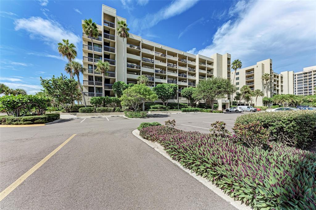 1135 GULF OF MEXICO DR #504 Property Photo 1