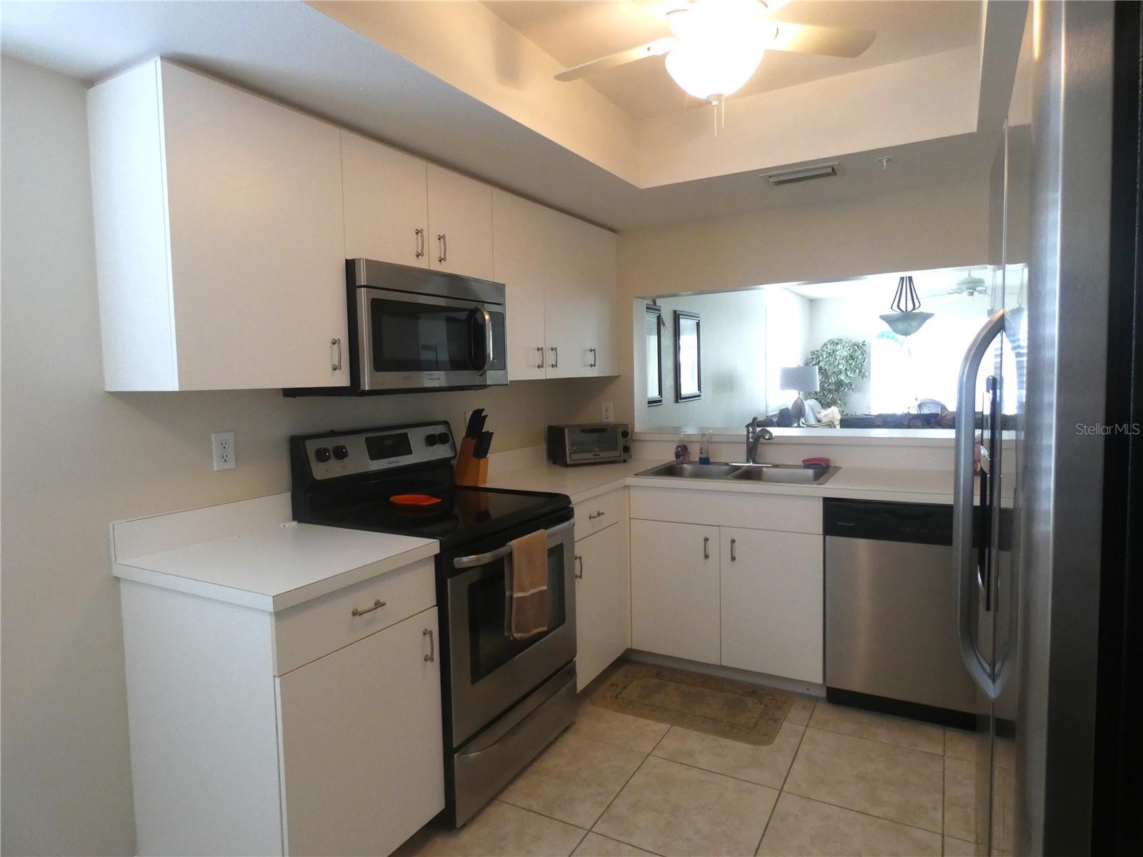 9320 Clubside Cir #2108 Property Photo 6