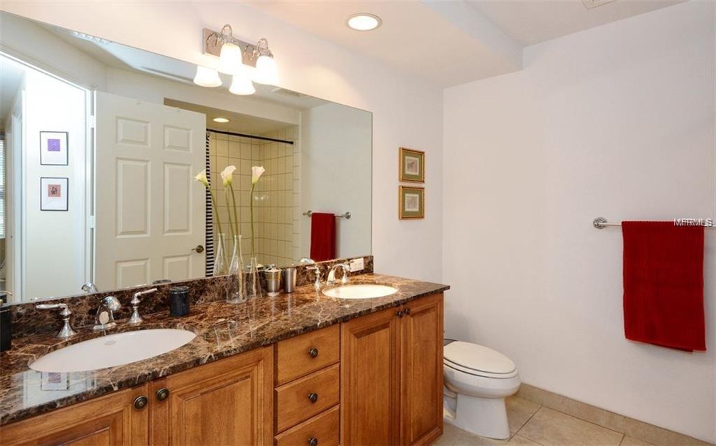100 Central Ave #620 Property Photo 10