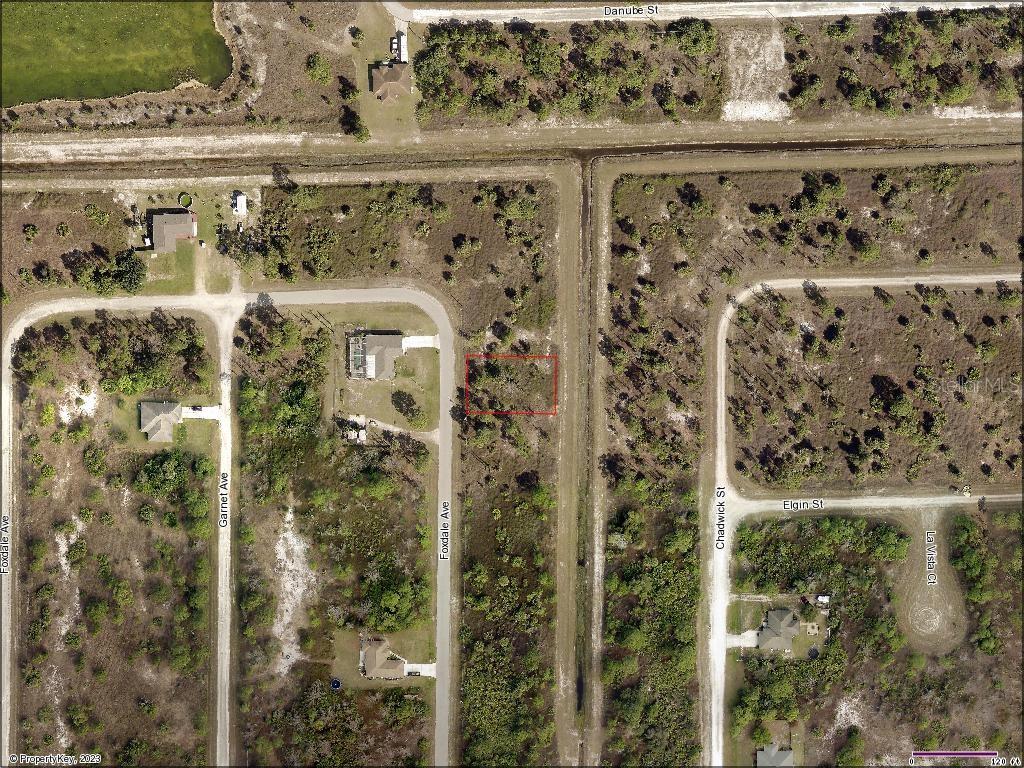 939 Foxdale Ave Property Photo 1