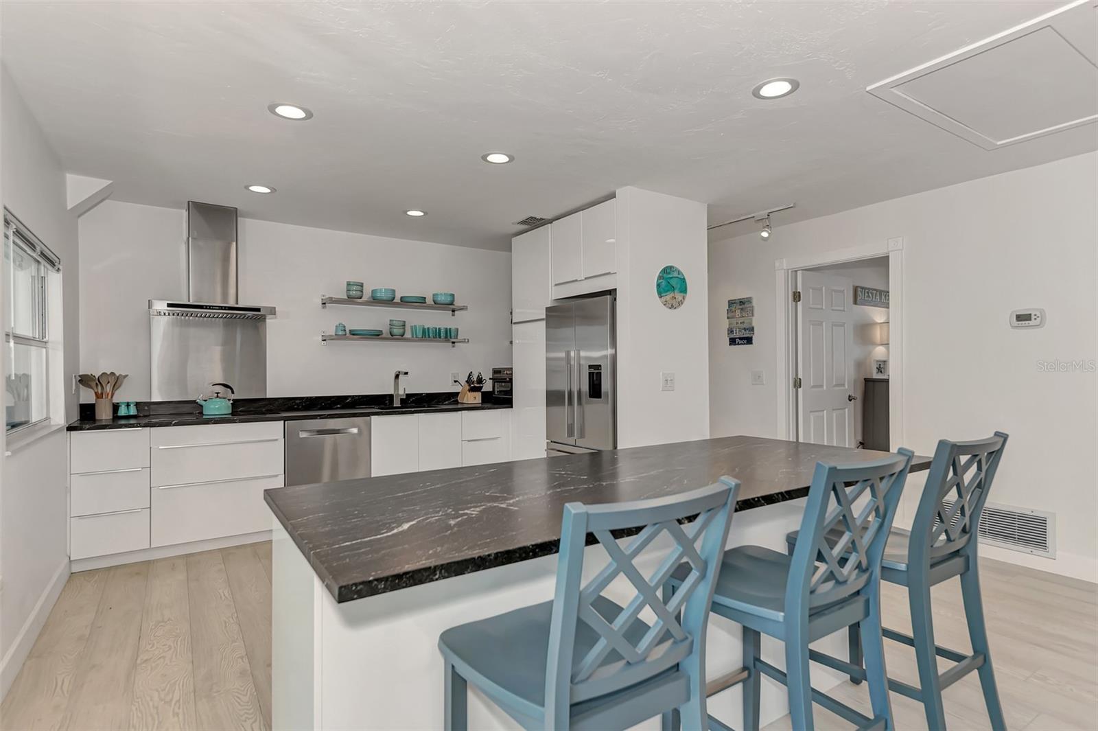 5516 Avenida Del Mare Property Photo 18