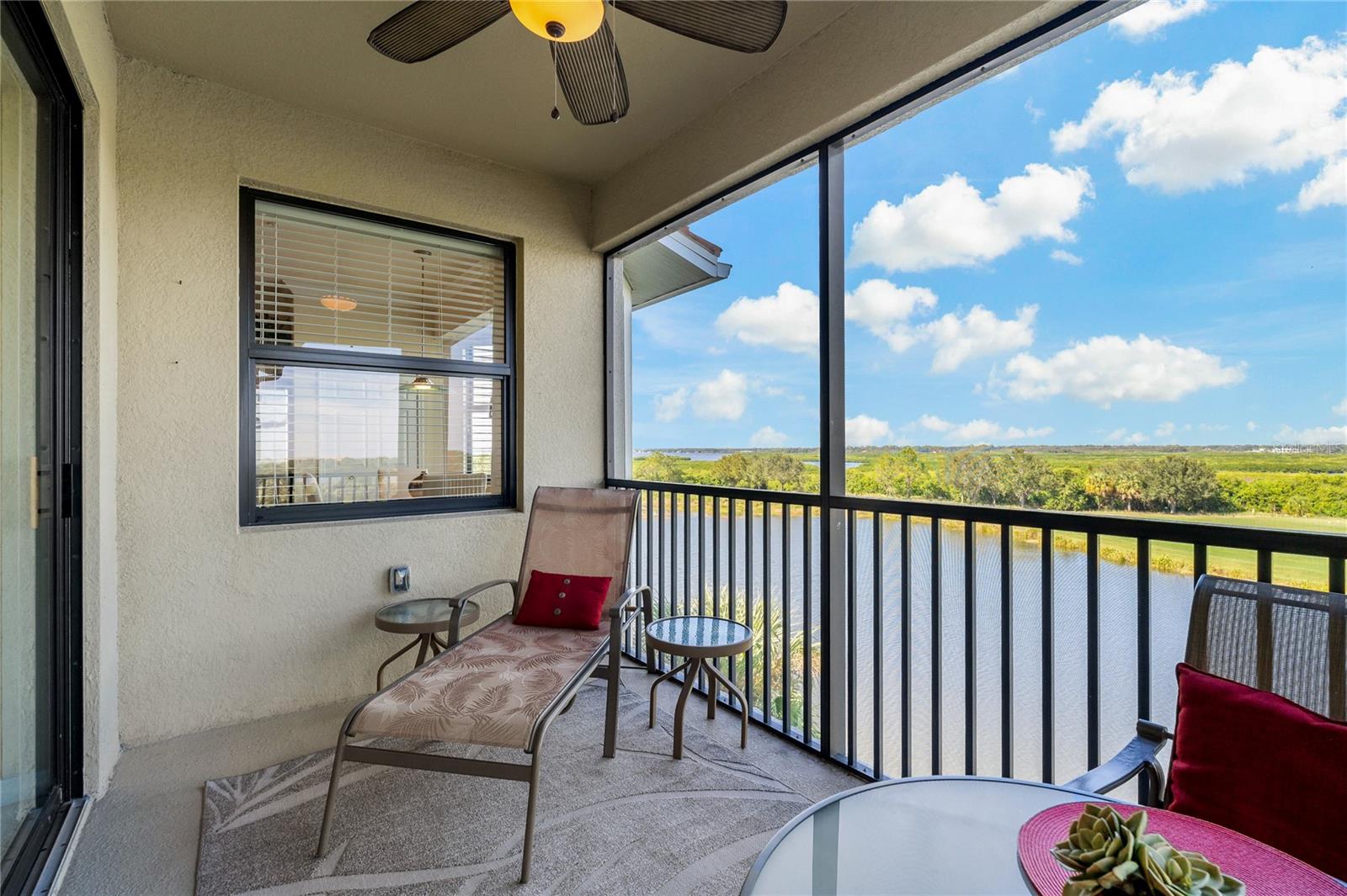 7015 River Hammock Dr #405 Property Photo 5