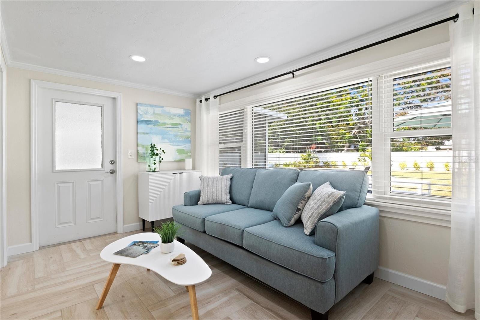 2641 Martin St Property Photo 24