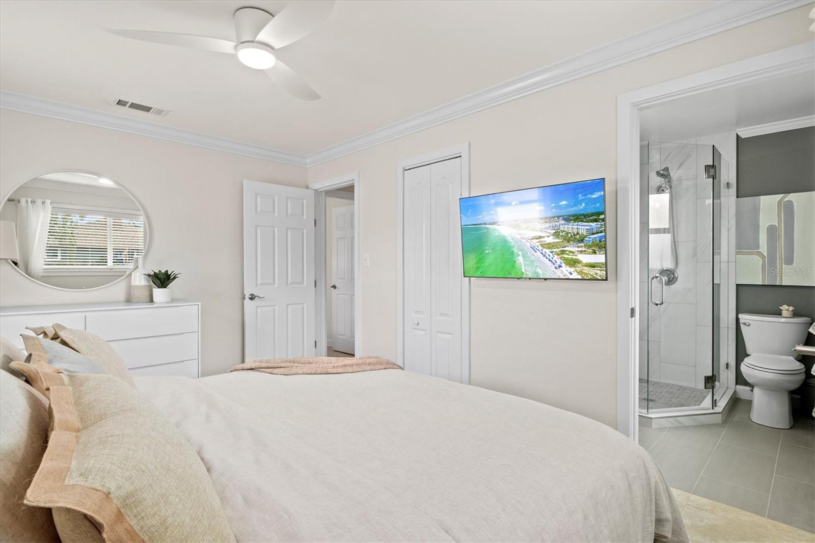 2641 Martin St Property Photo 35