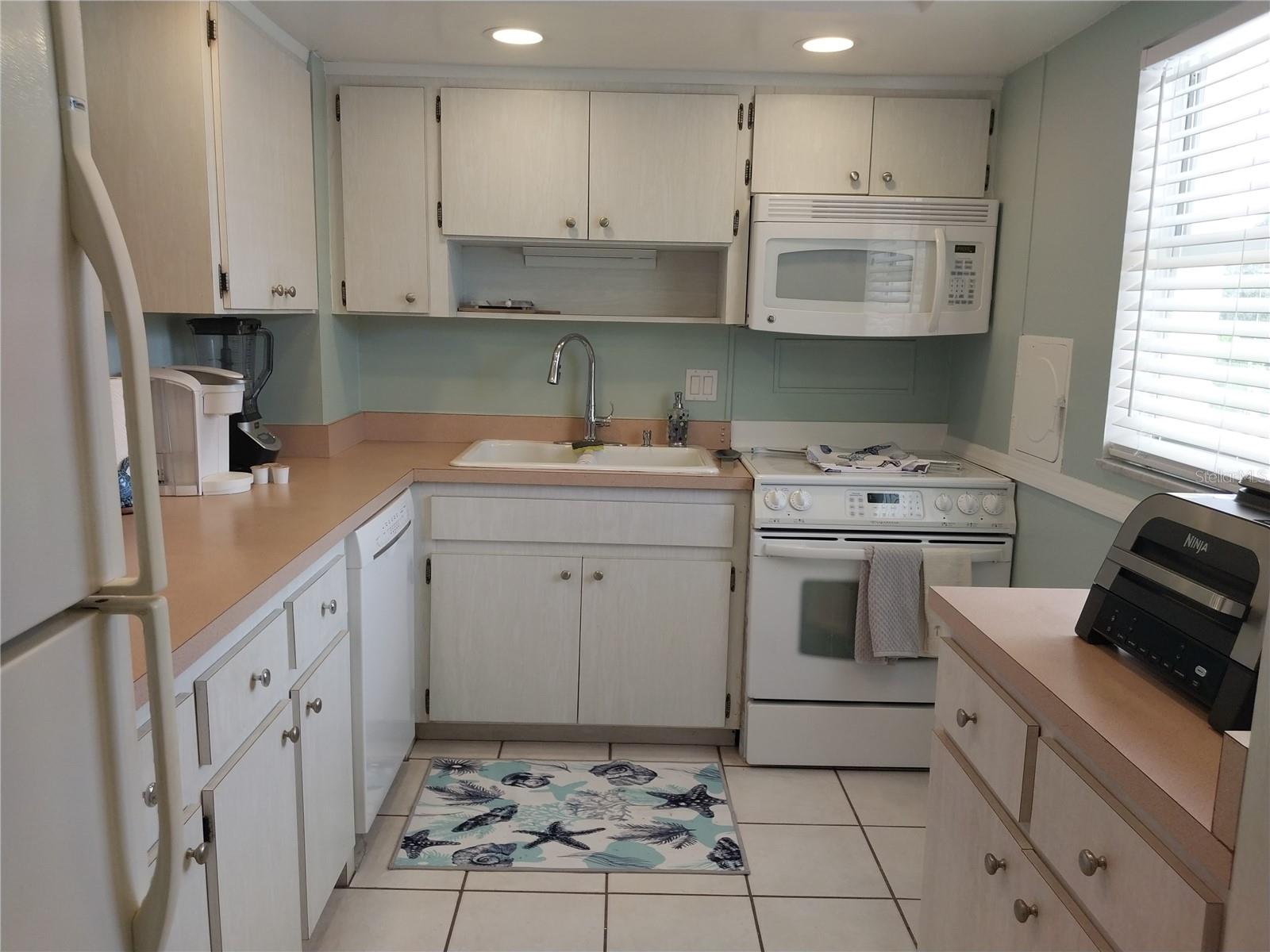 1215 S Portofino Dr #202 Property Photo 13