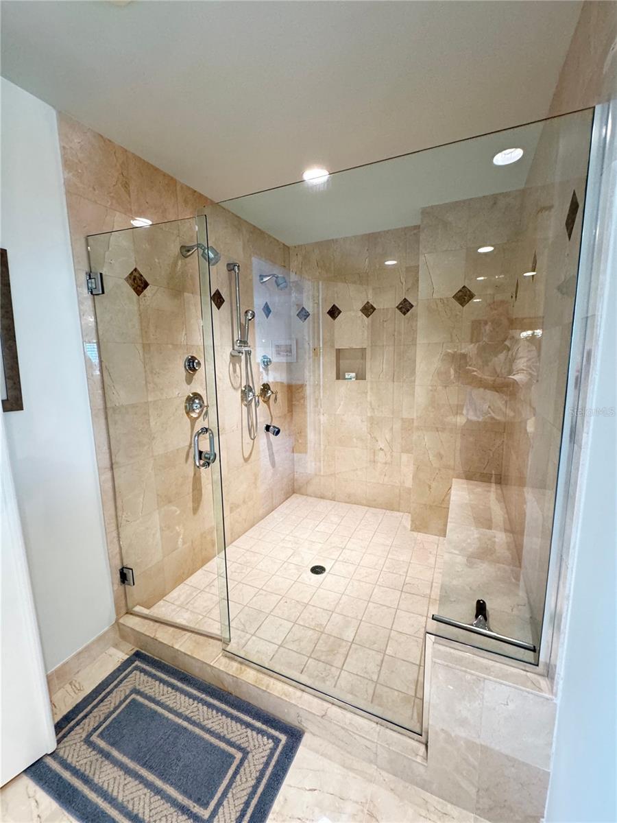 1111 Ritz Carlton Dr #1404 Property Photo 35