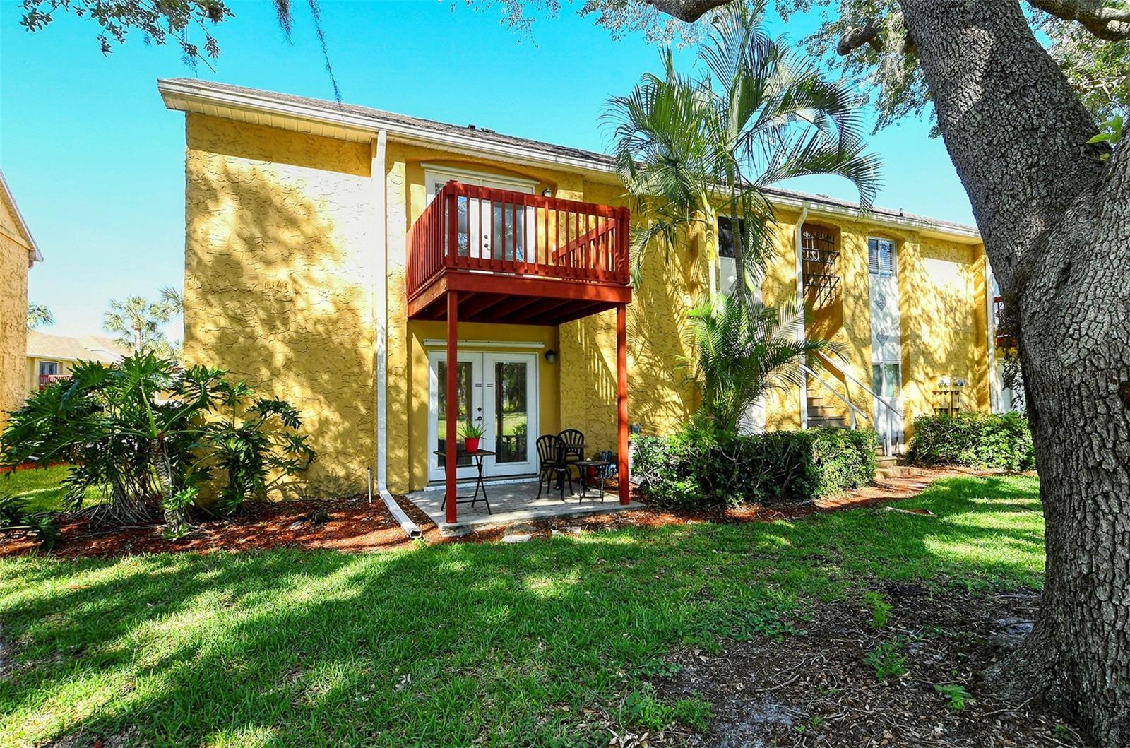 1877 Toucan Way #400 Property Photo 8