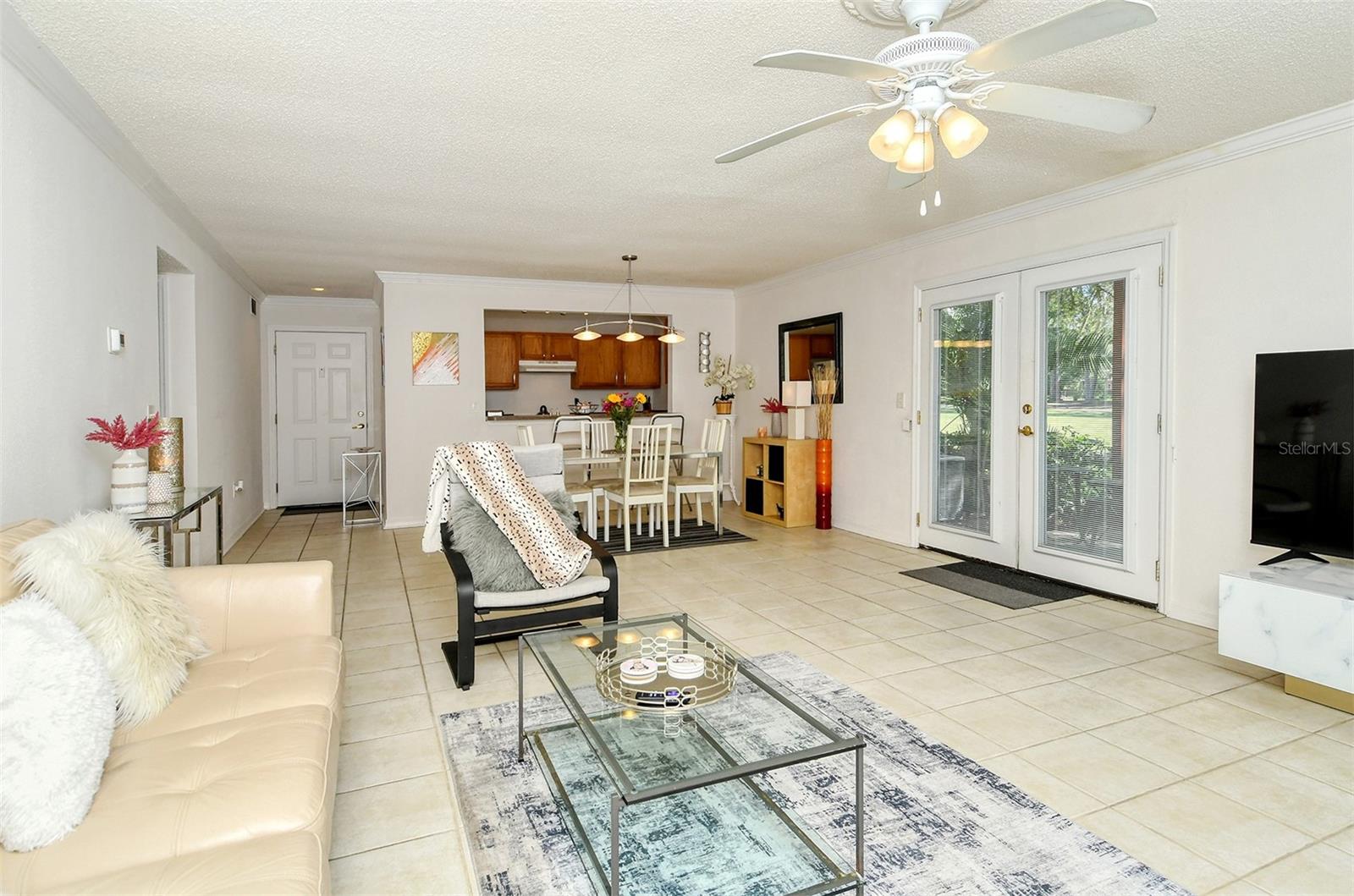 1877 Toucan Way #400 Property Photo 10