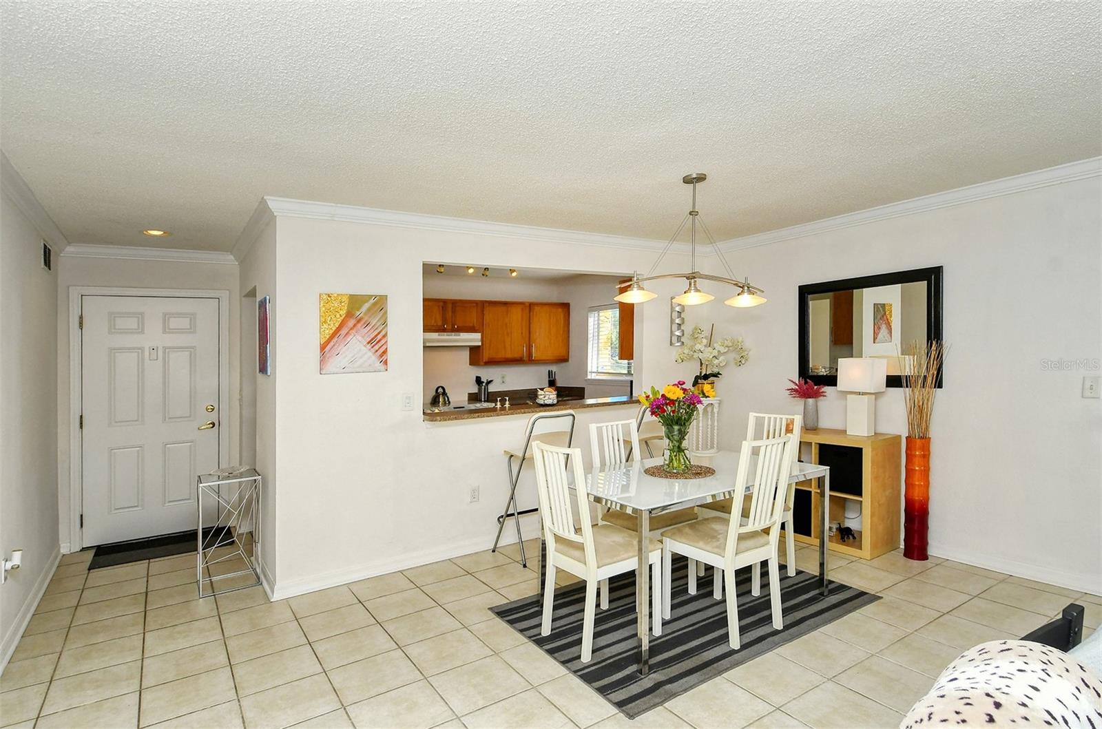 1877 Toucan Way #400 Property Photo 11