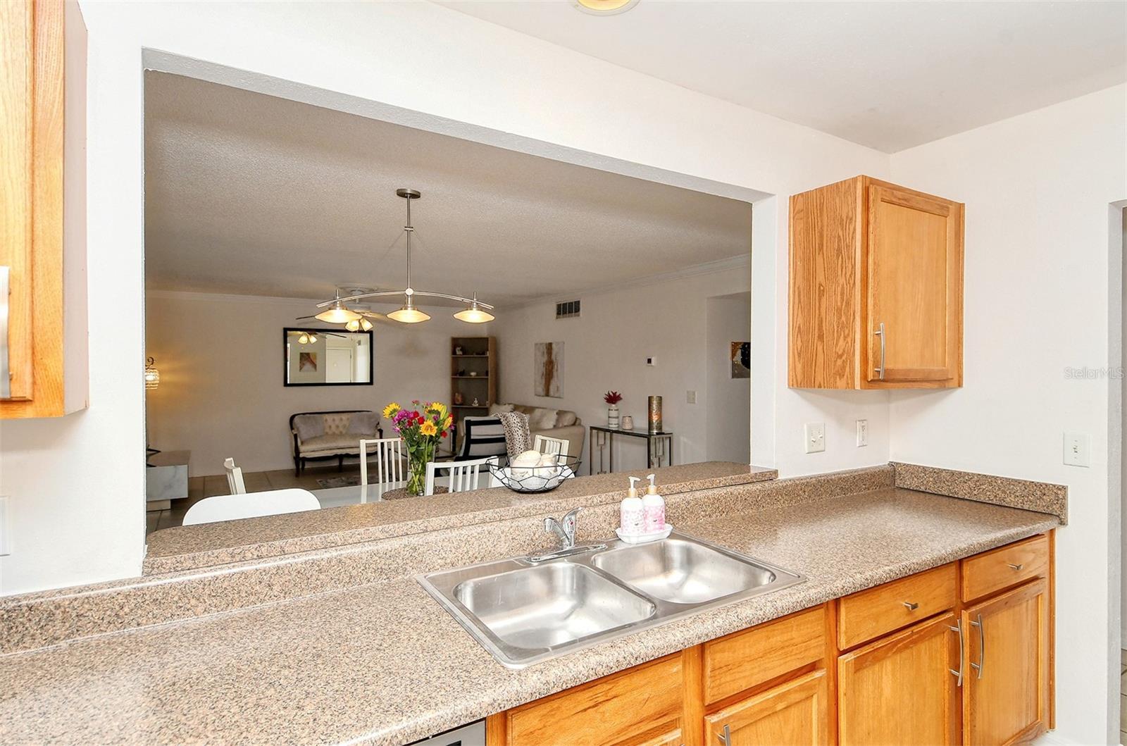 1877 Toucan Way #400 Property Photo 16