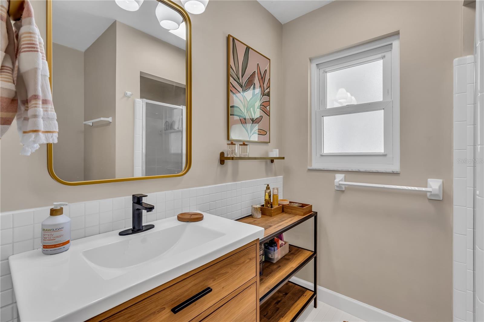 2449 Breakwater Cir Property Photo 21