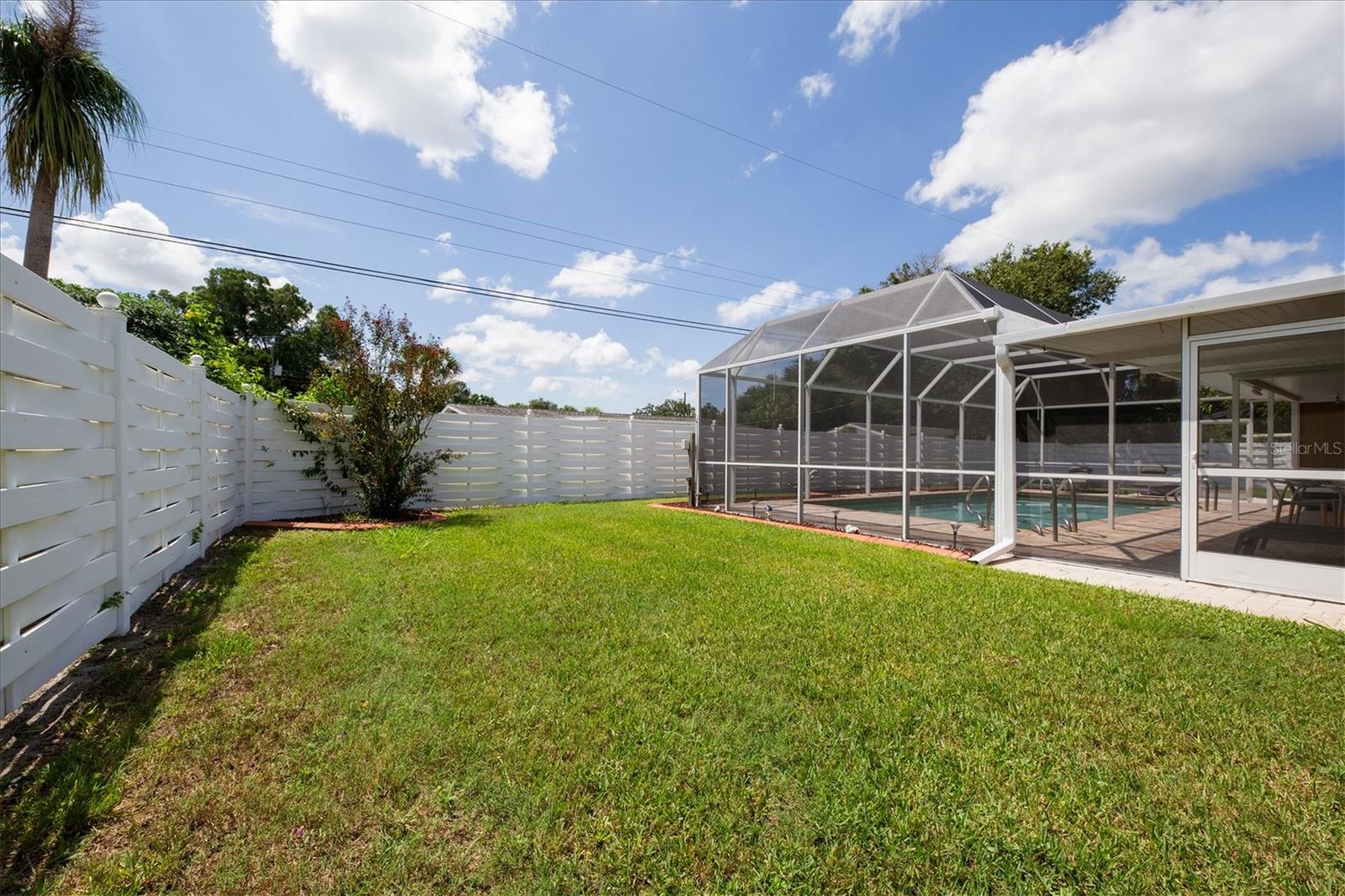 3126 Bougainvillea St Property Photo 32